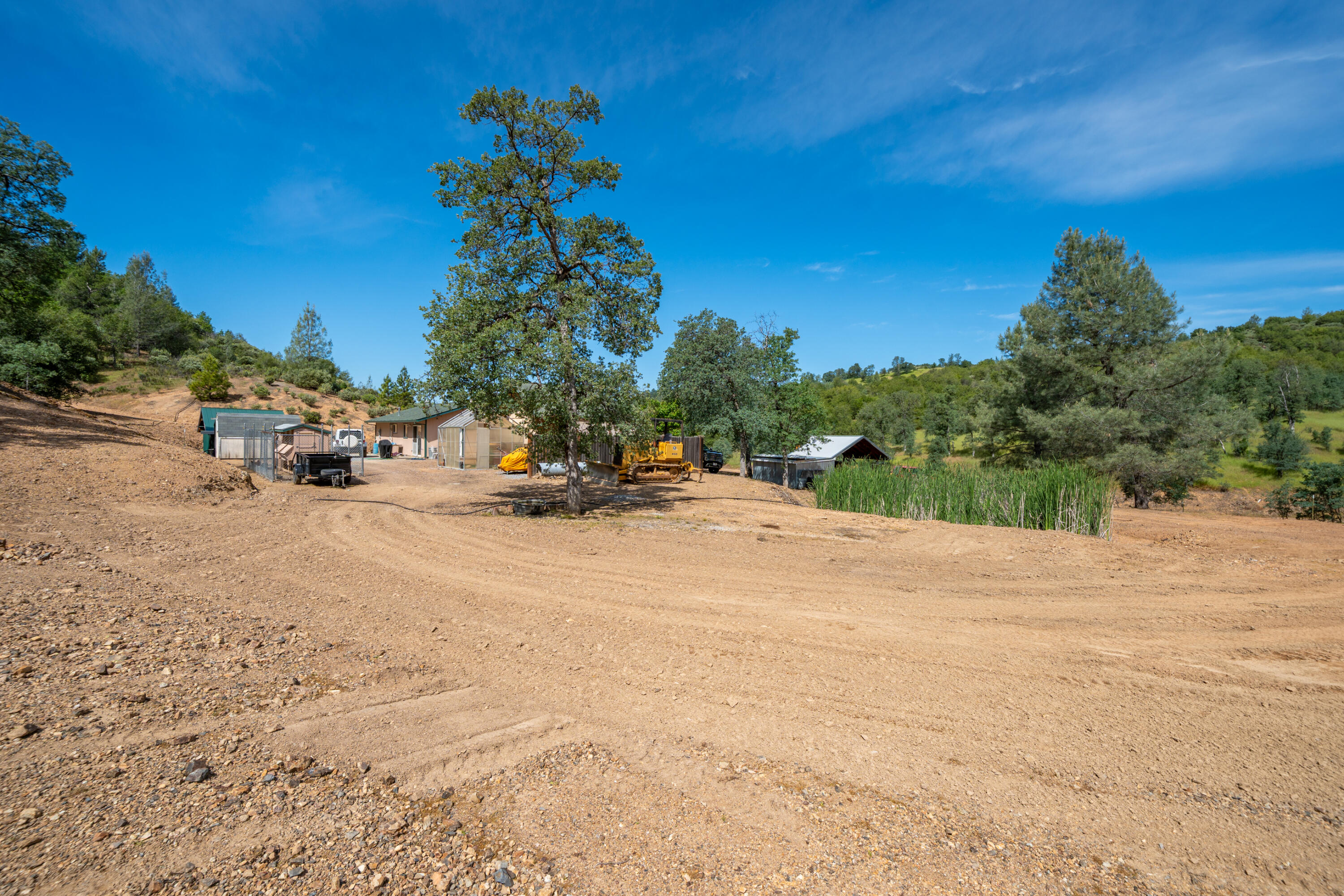 main property photo 44