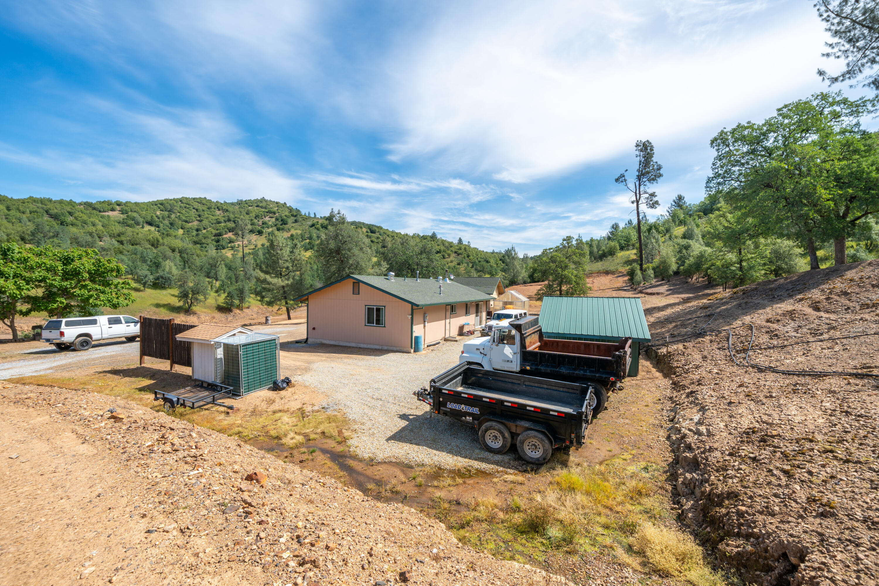 main property photo 46