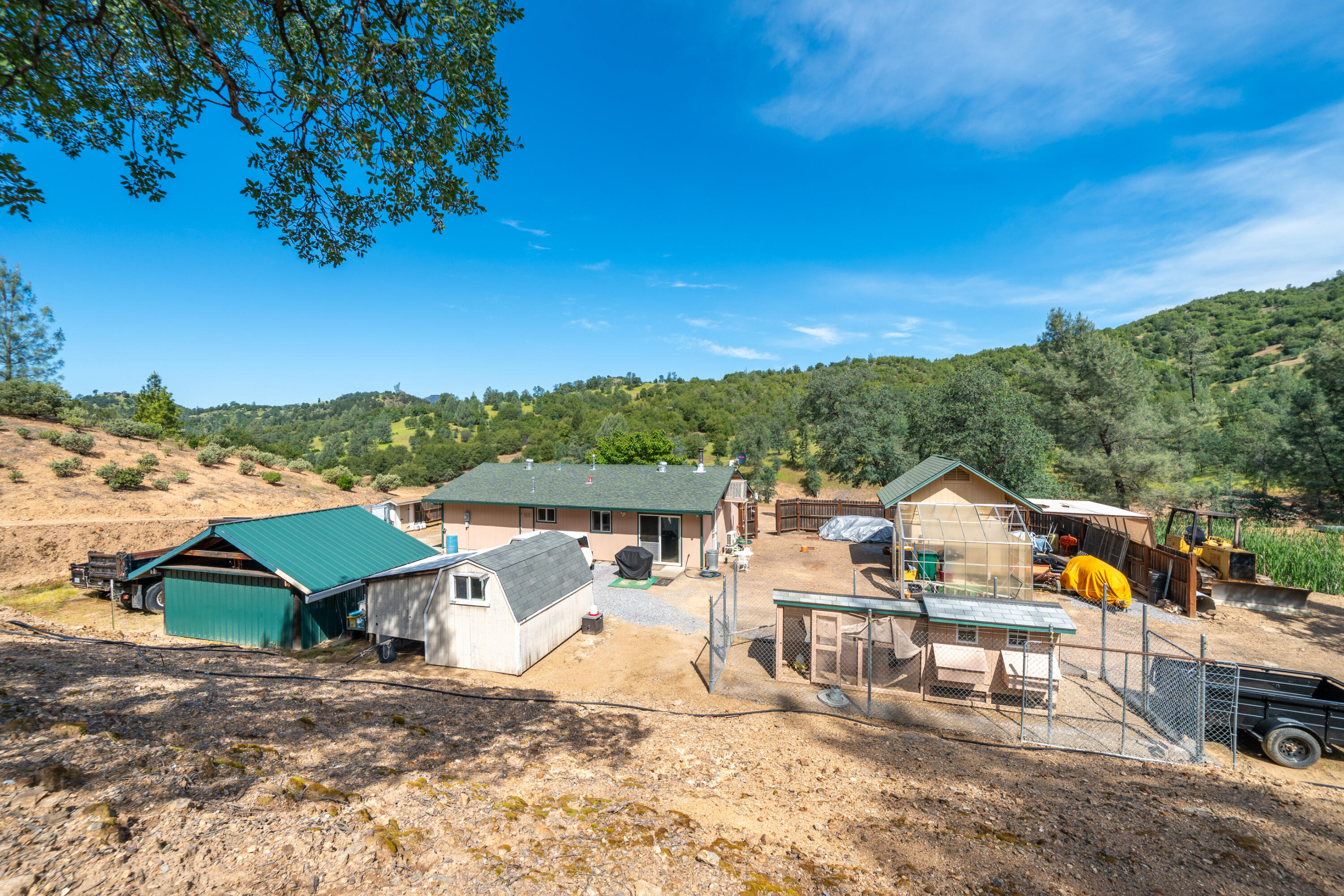 main property photo 48