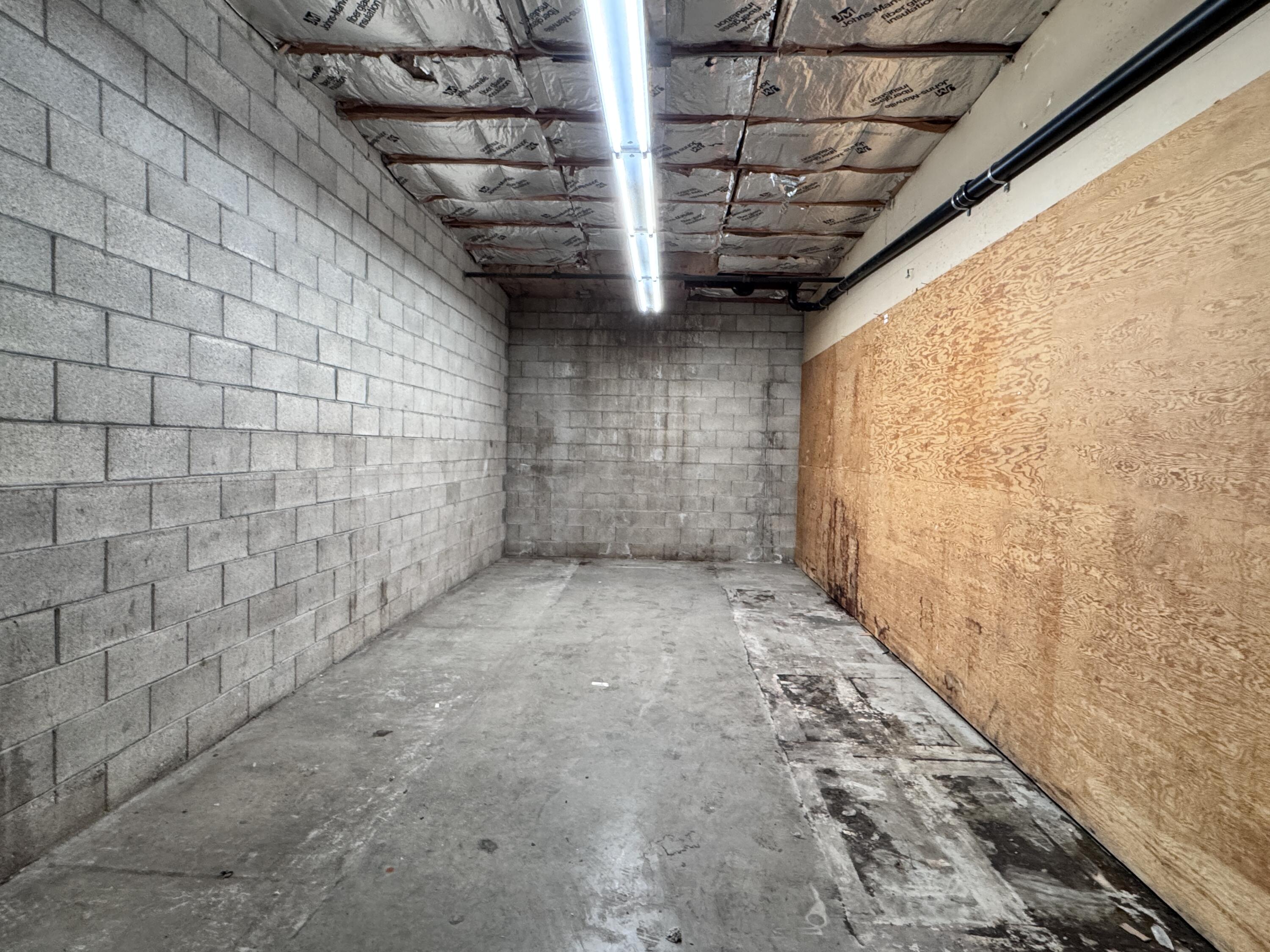 main property photo 19