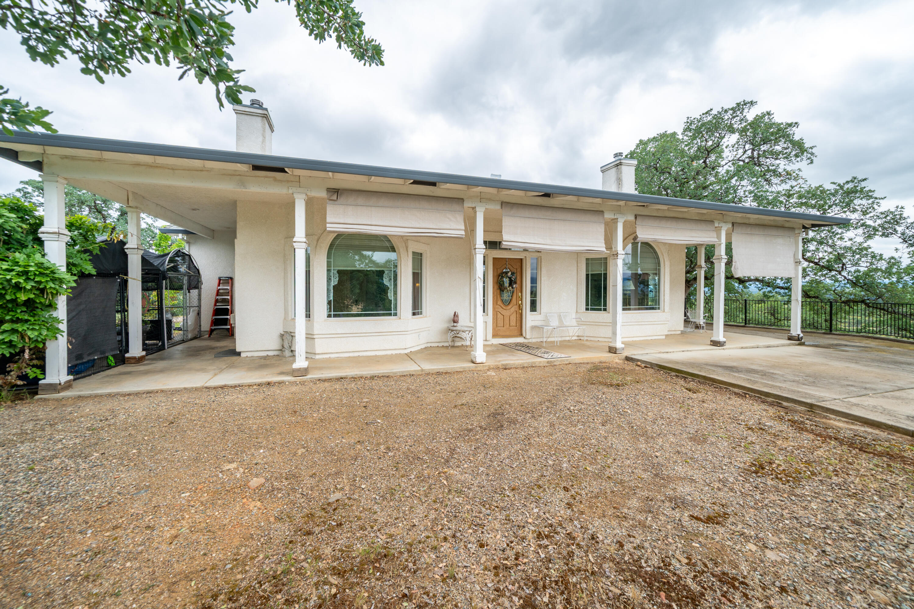 main property photo 11