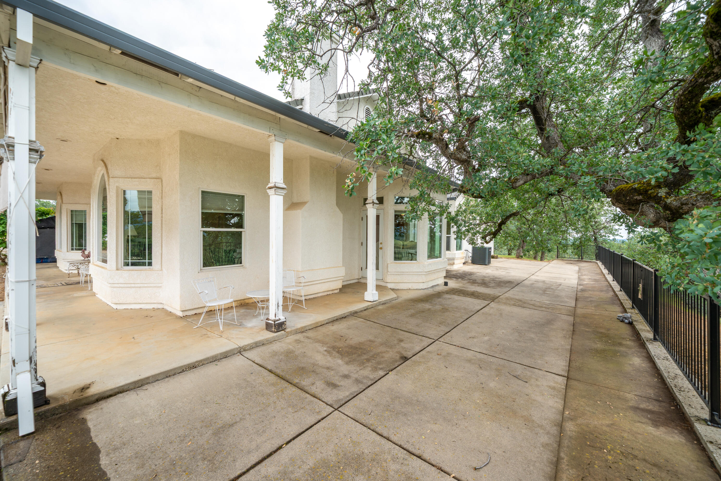 main property photo 47