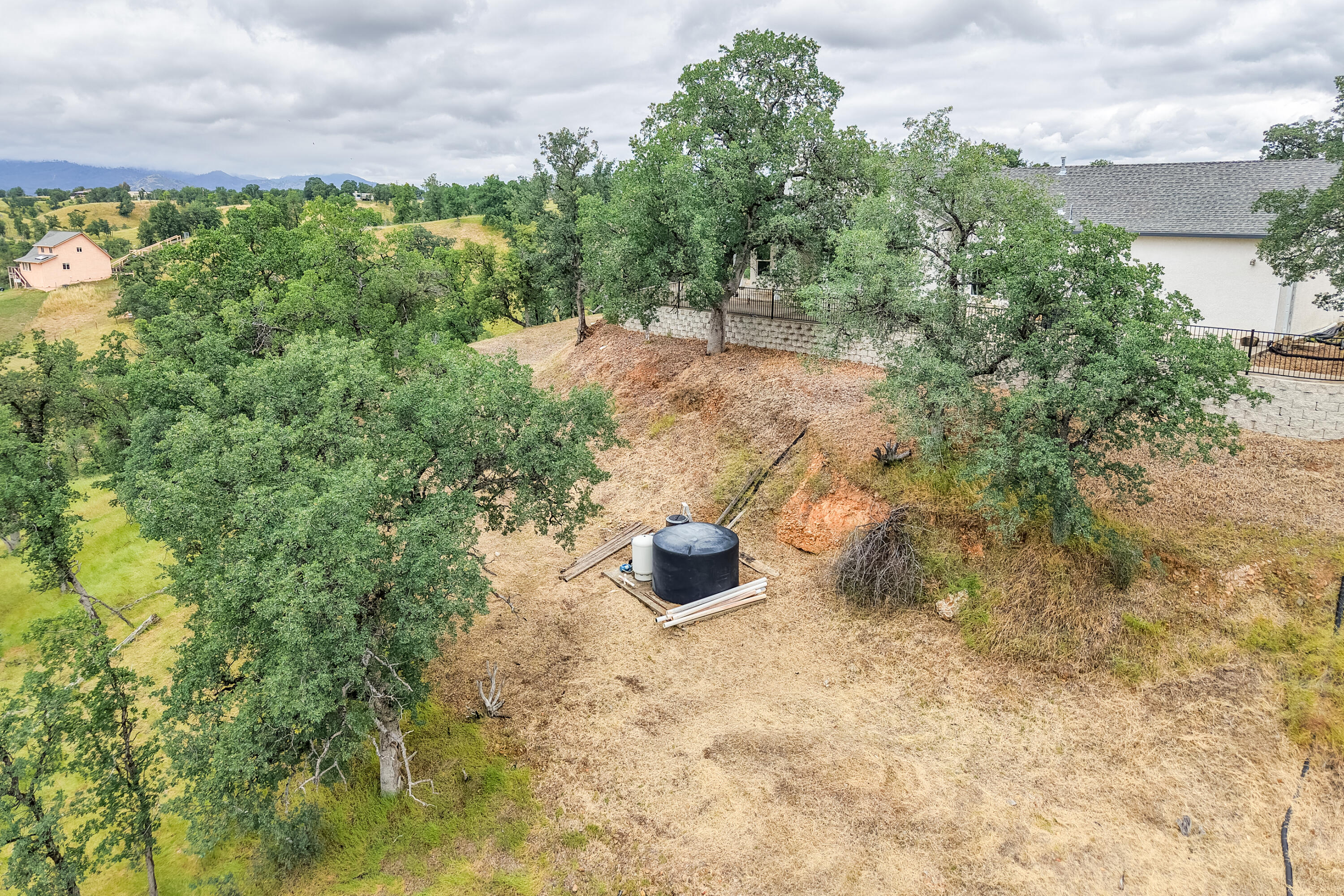 main property photo 86