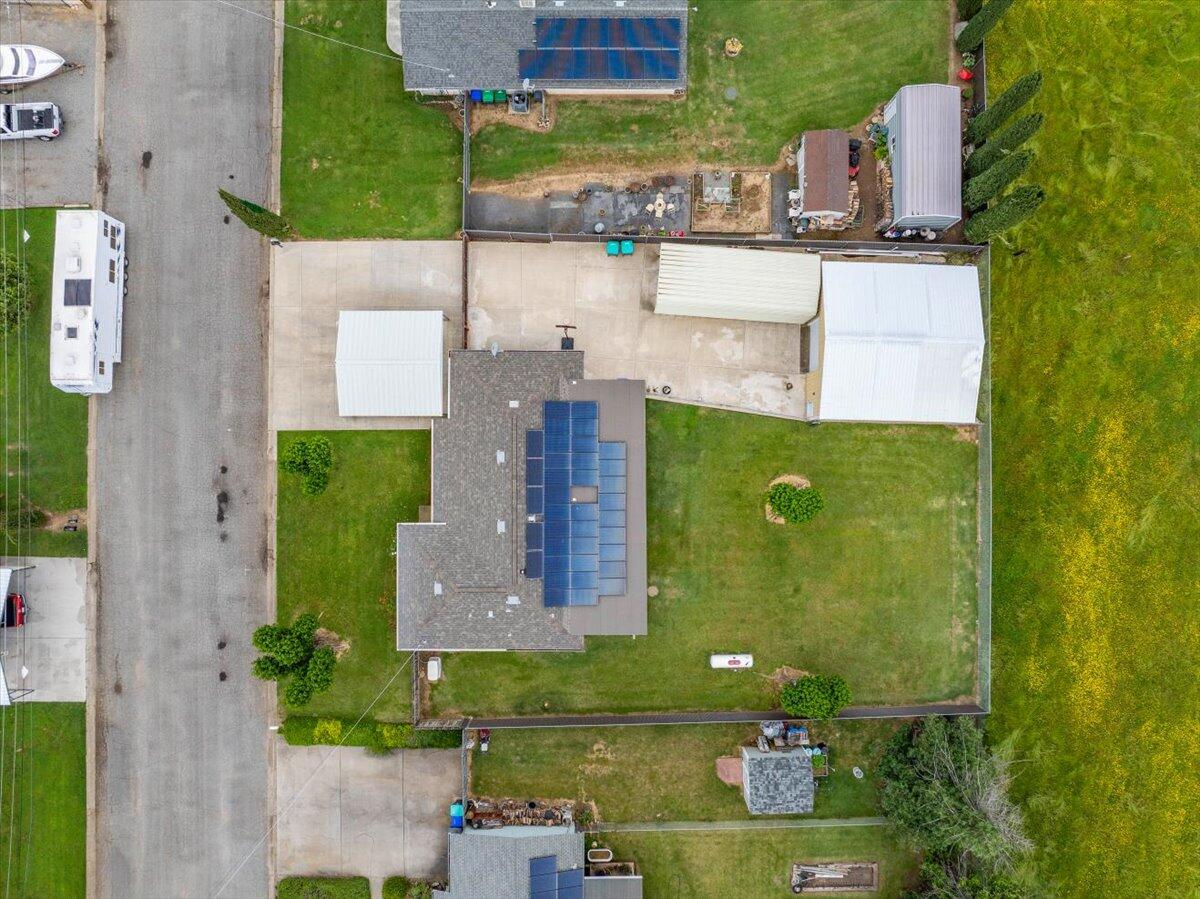 main property photo 38