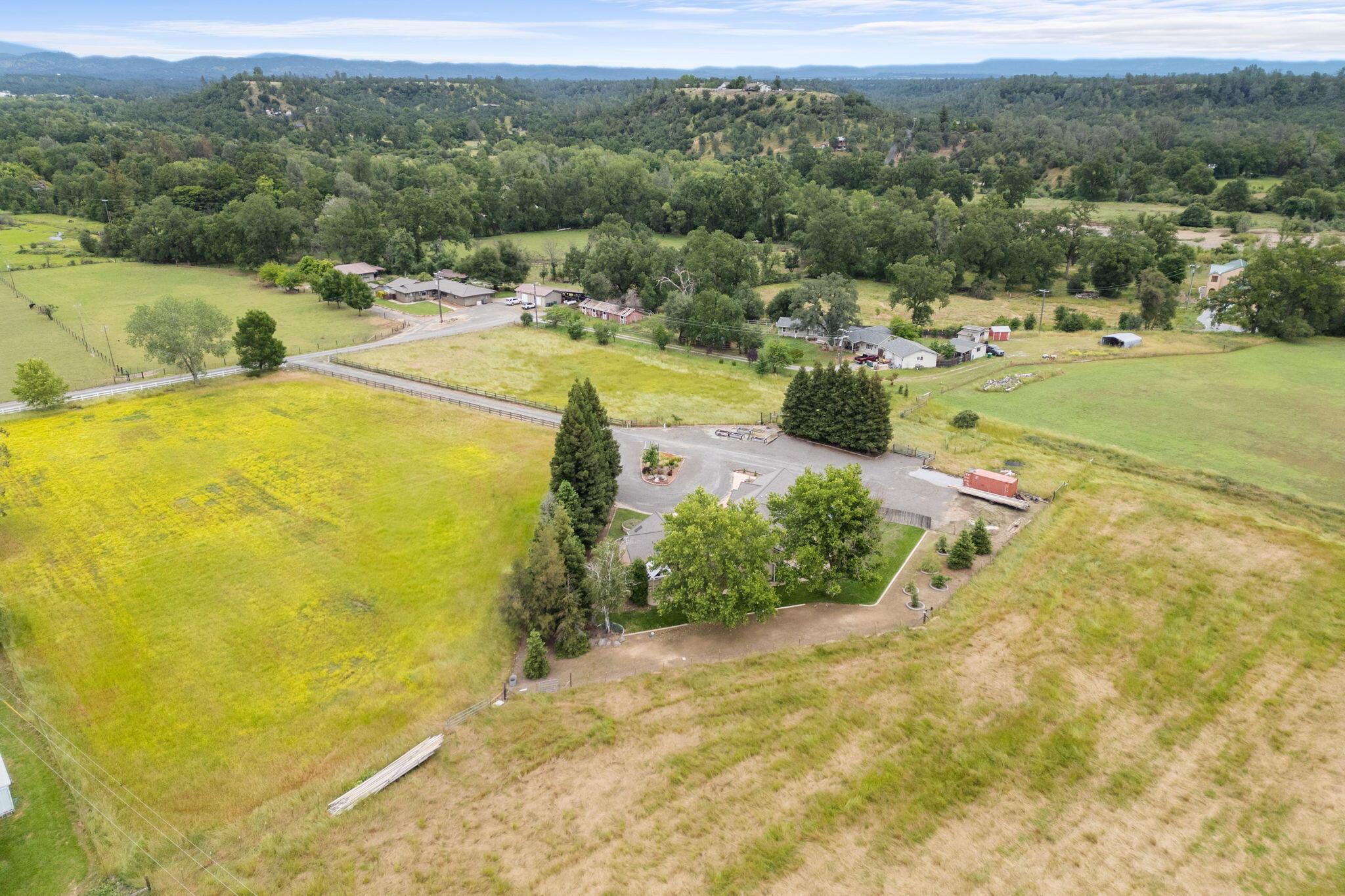 main property photo 51