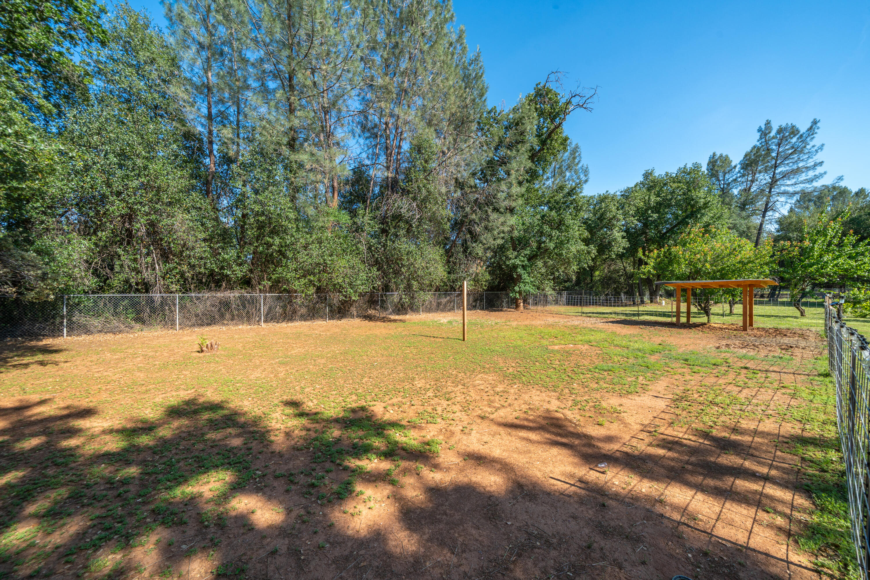 main property photo 59