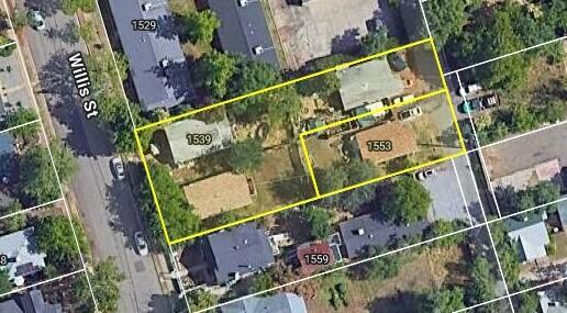 main property photo 40