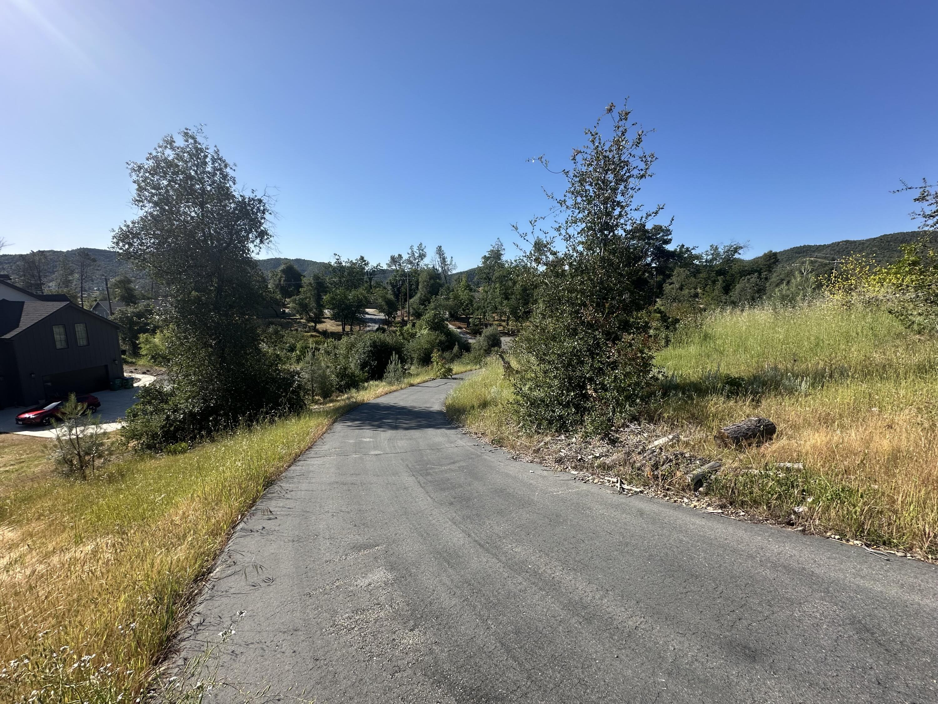 main property photo 11