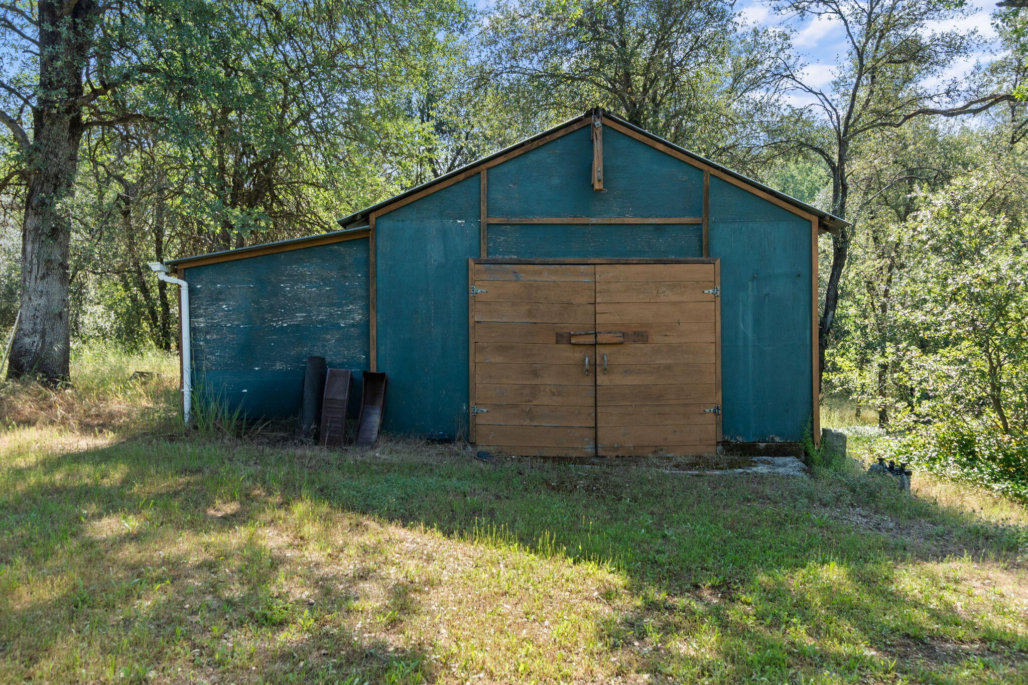 main property photo 49