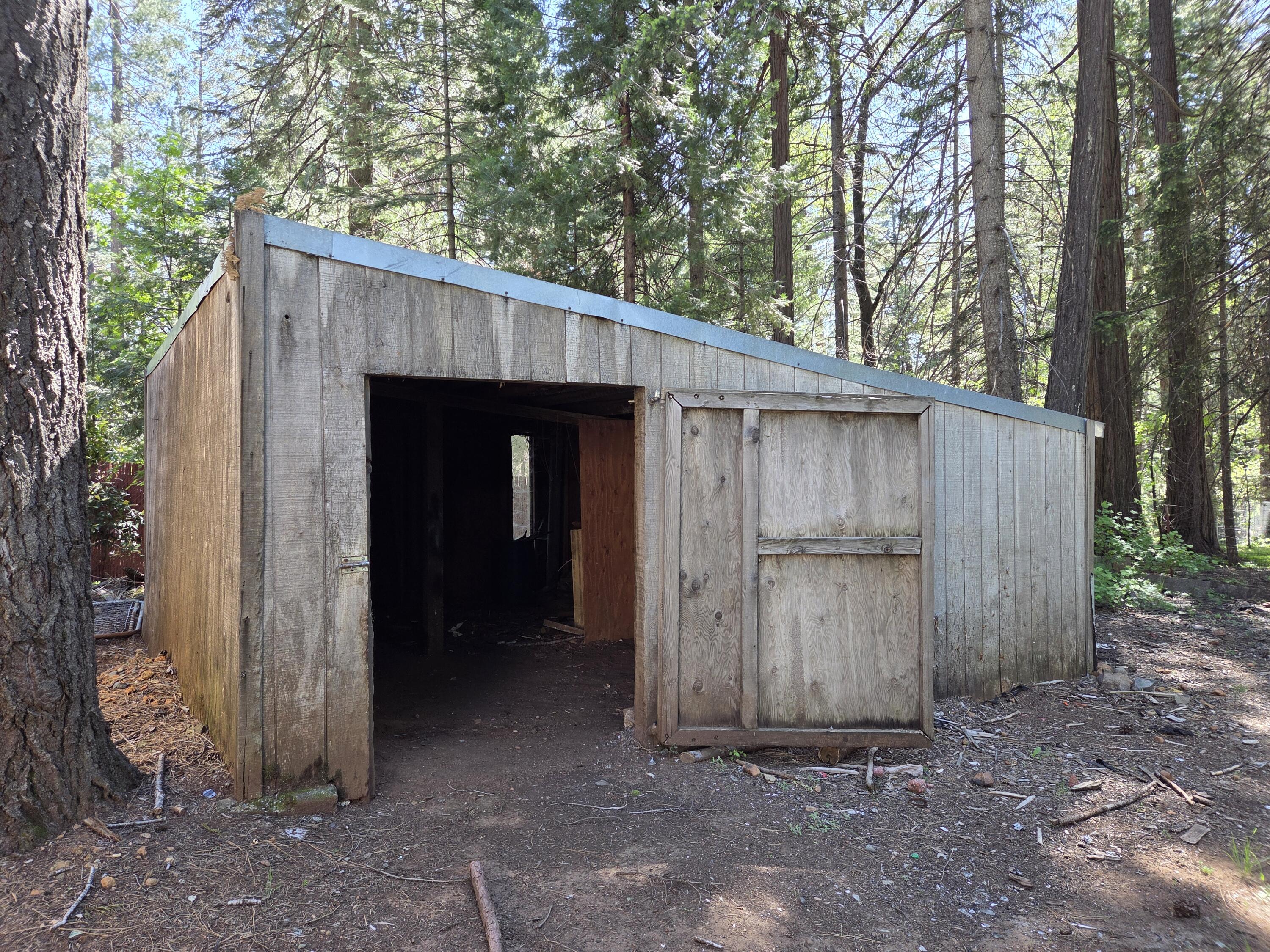 main property photo 21