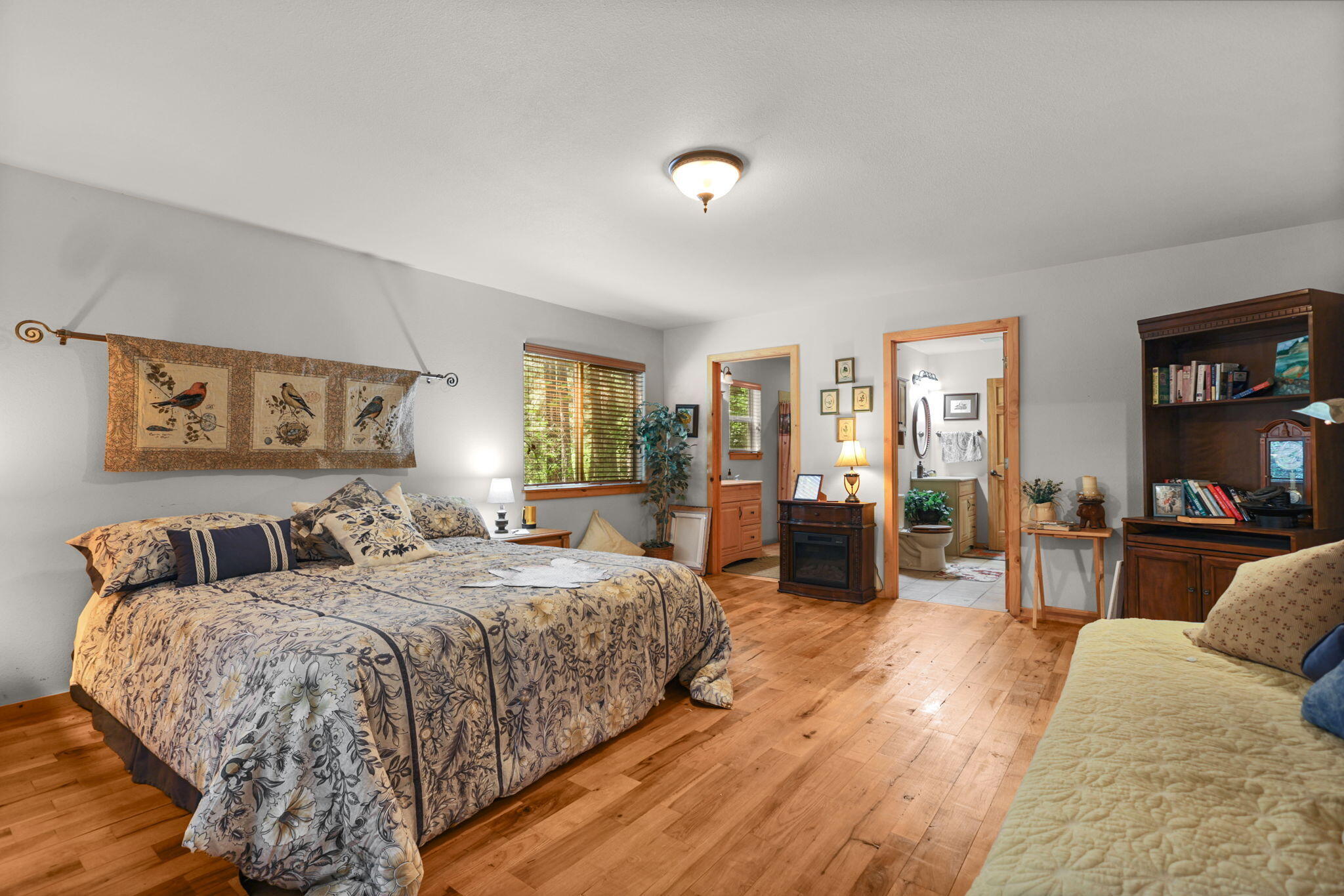 main property photo 72