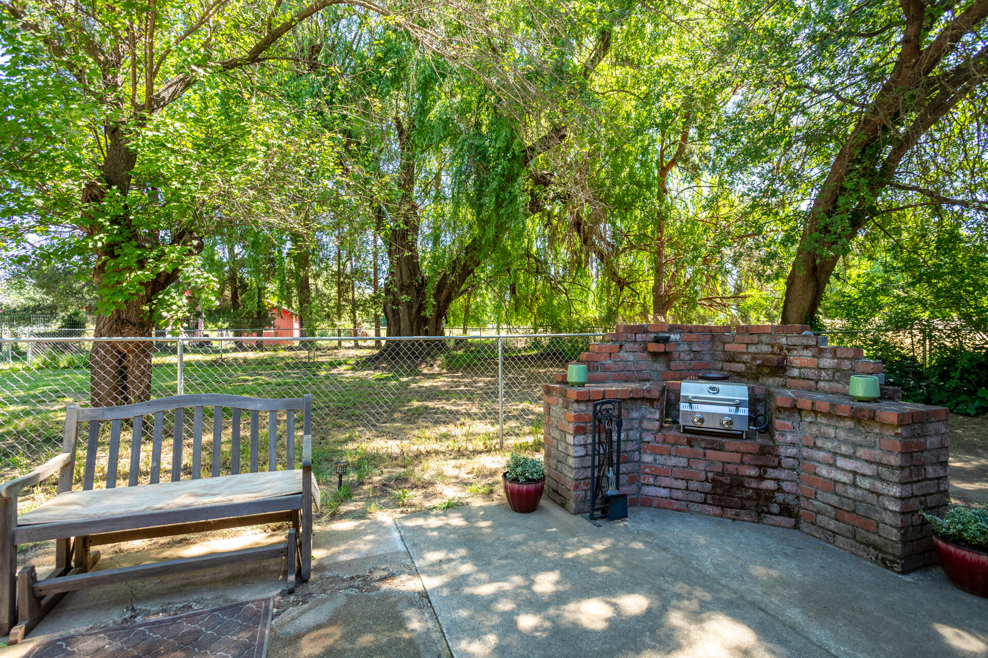 main property photo 21