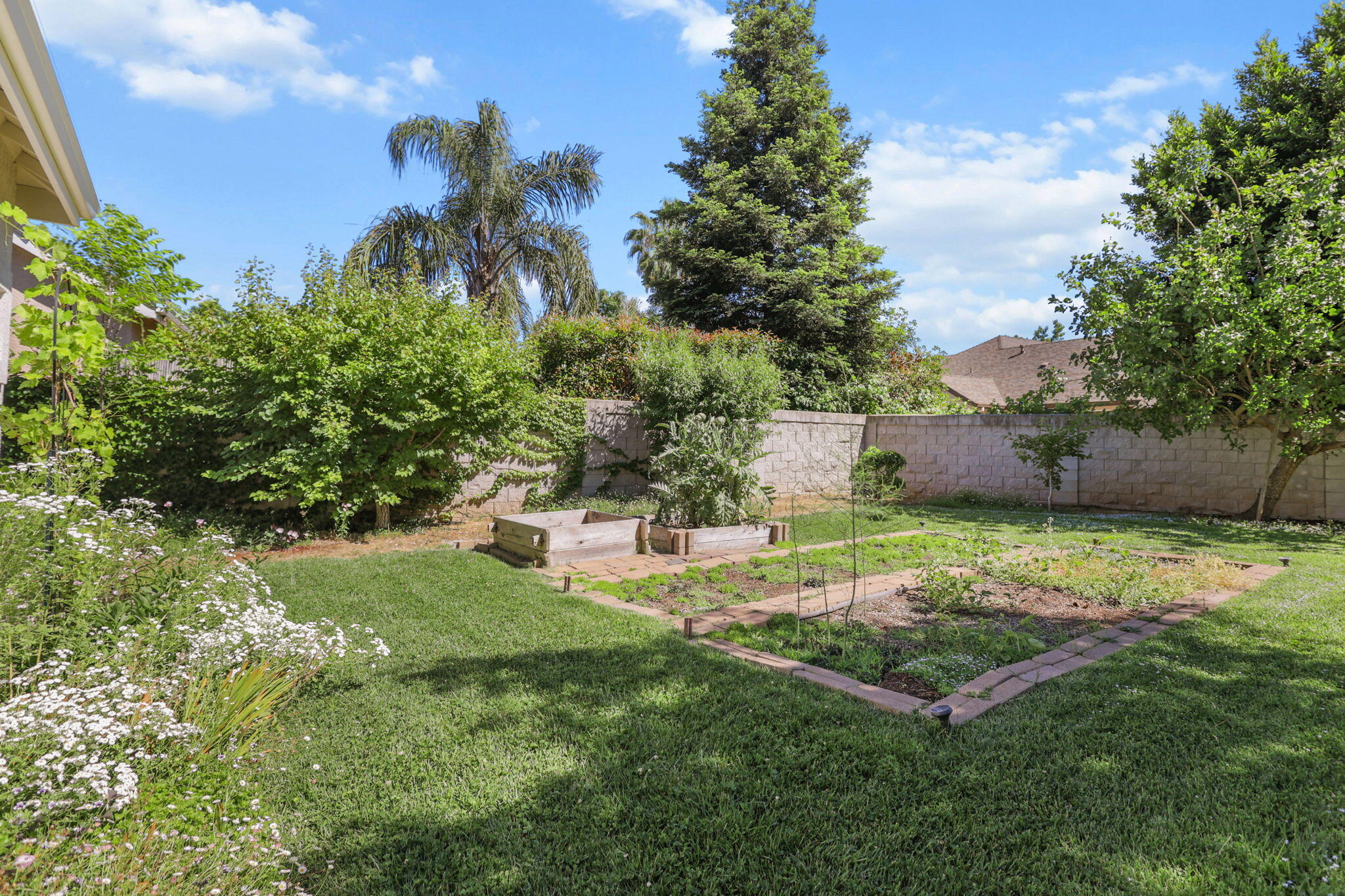 main property photo 105