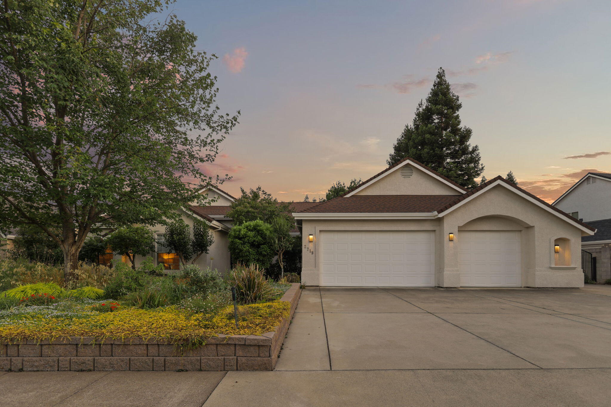 main property photo 110