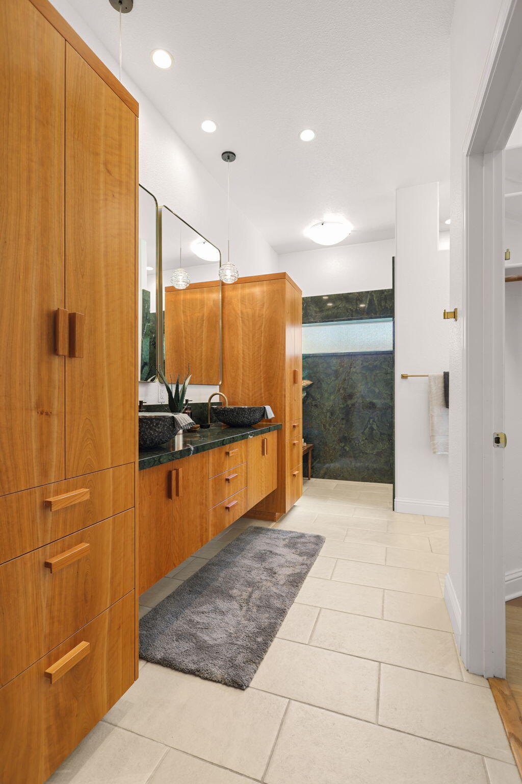 main property photo 78