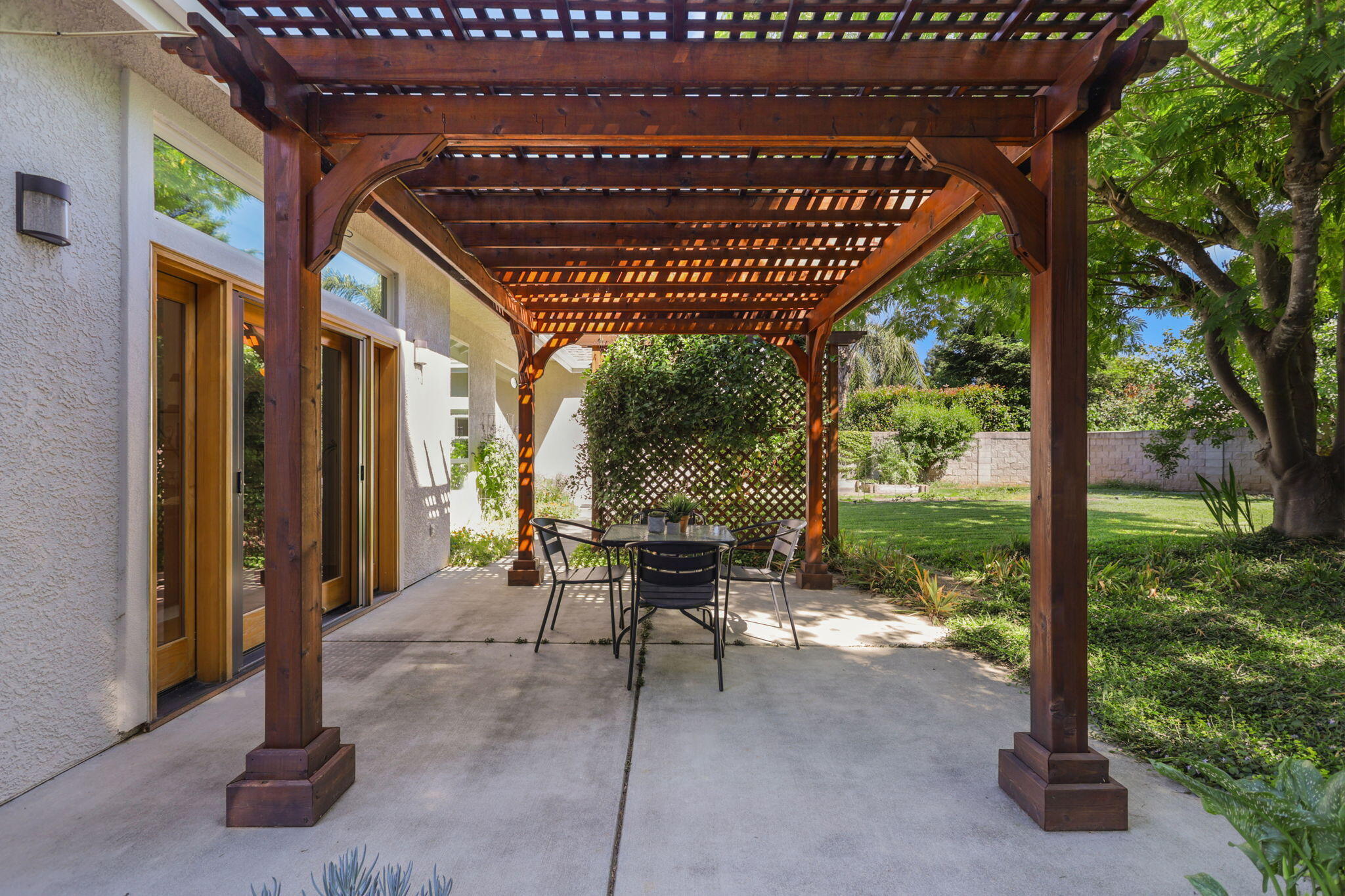 main property photo 98