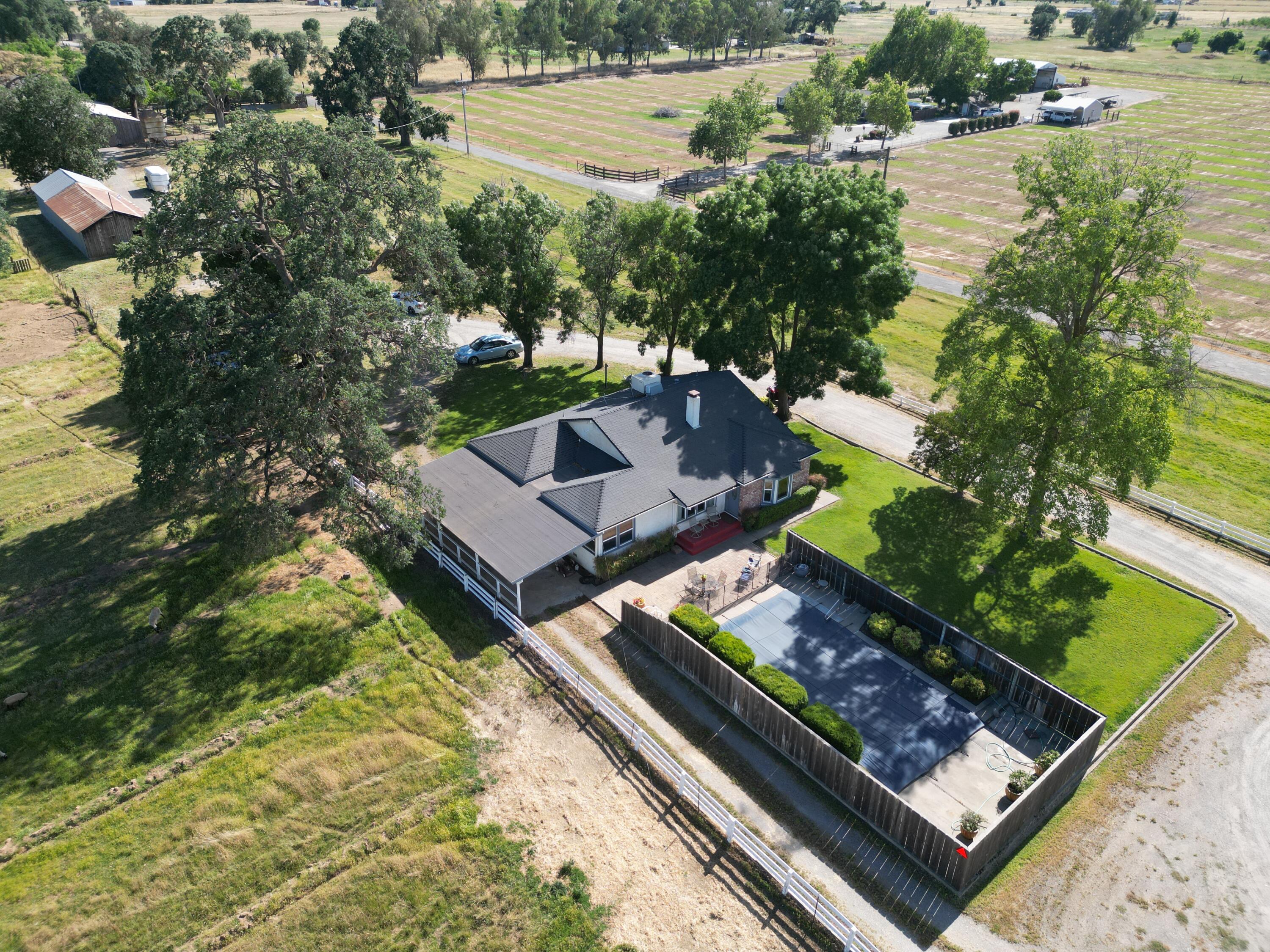 main property photo 59
