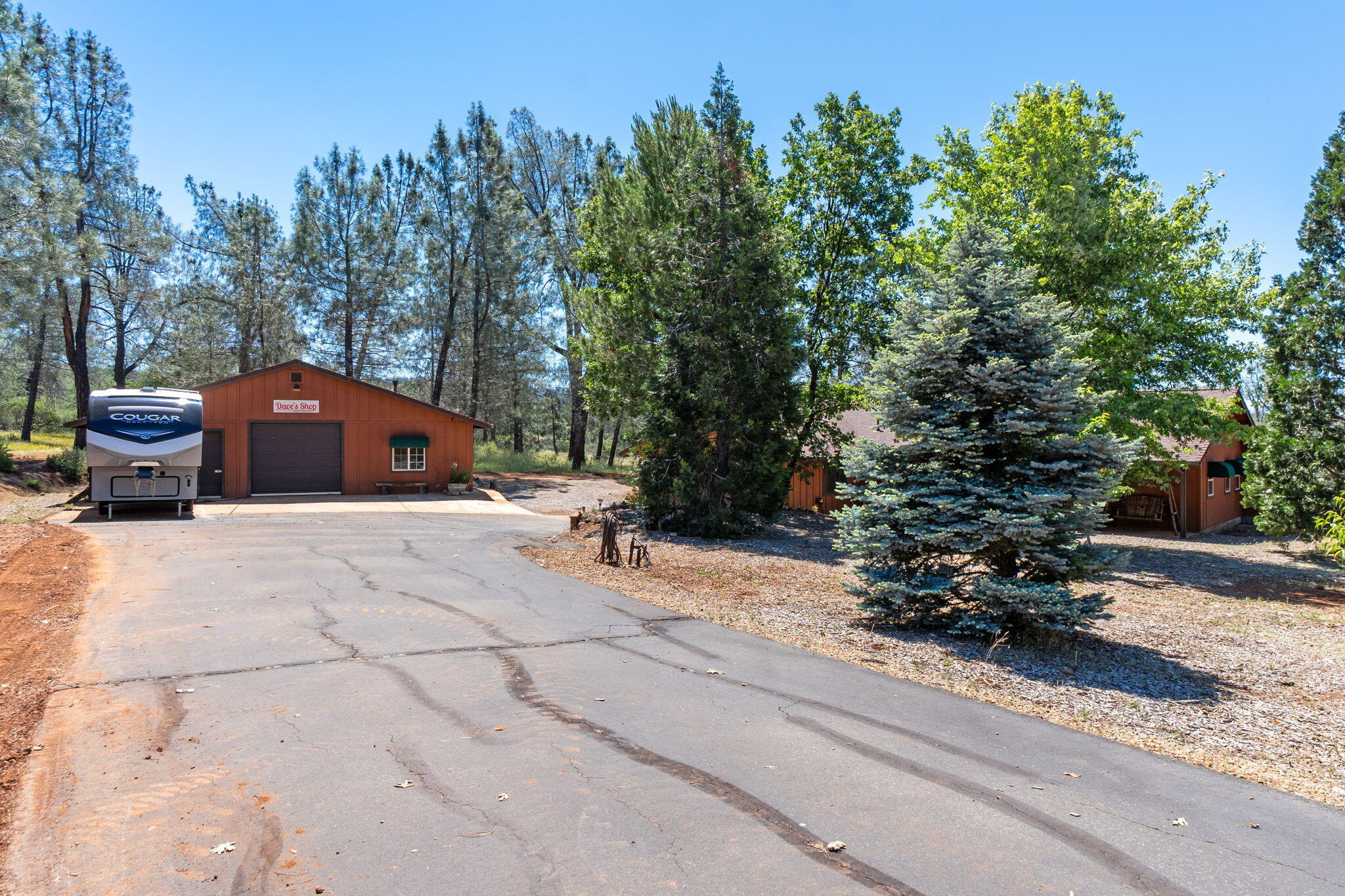 main property photo 50