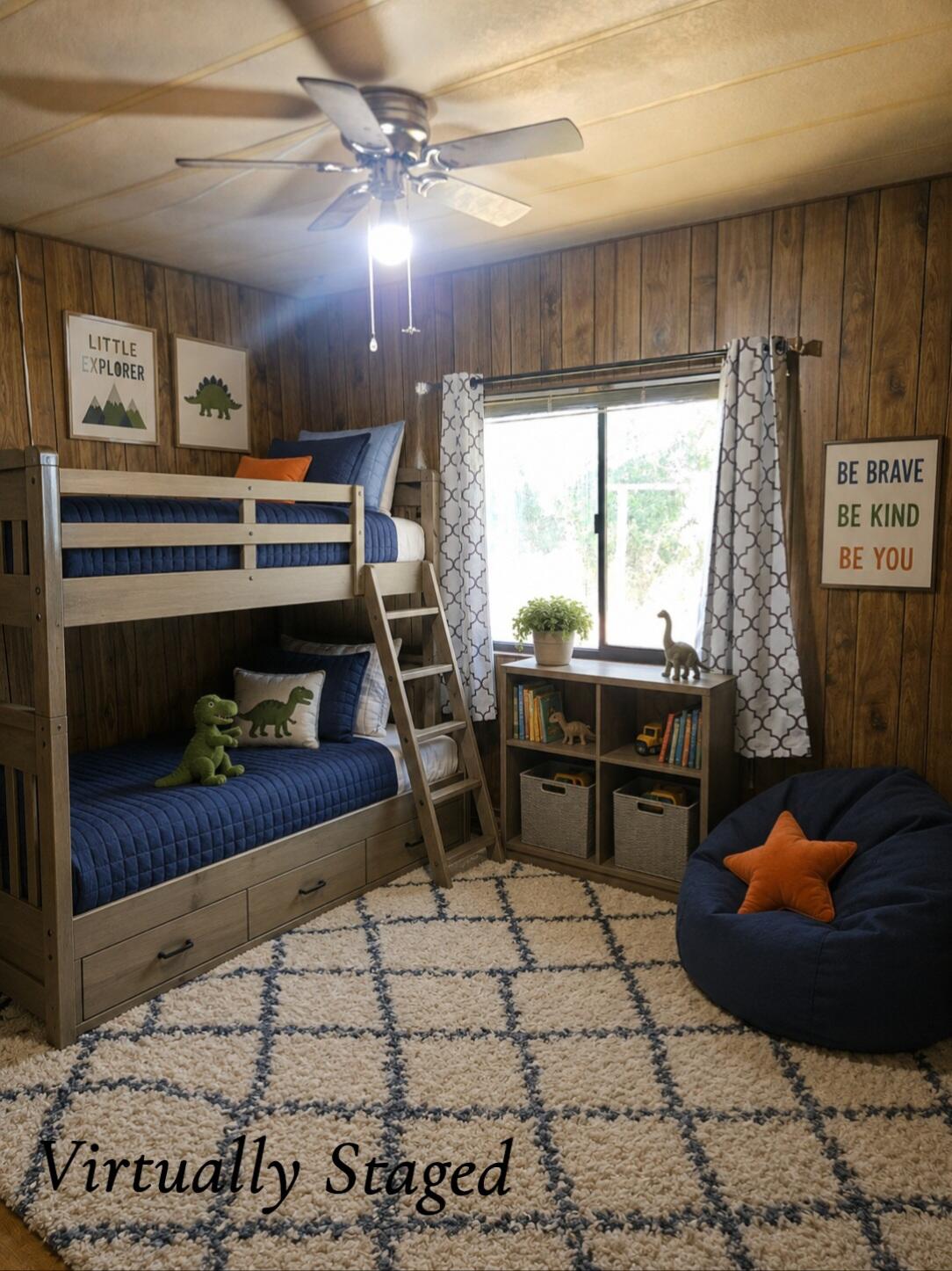 main property photo 28
