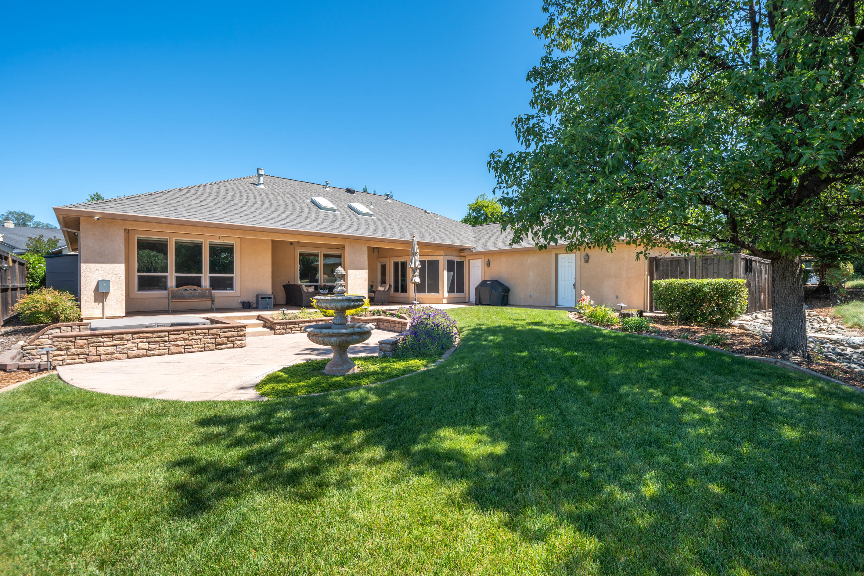 main property photo 54