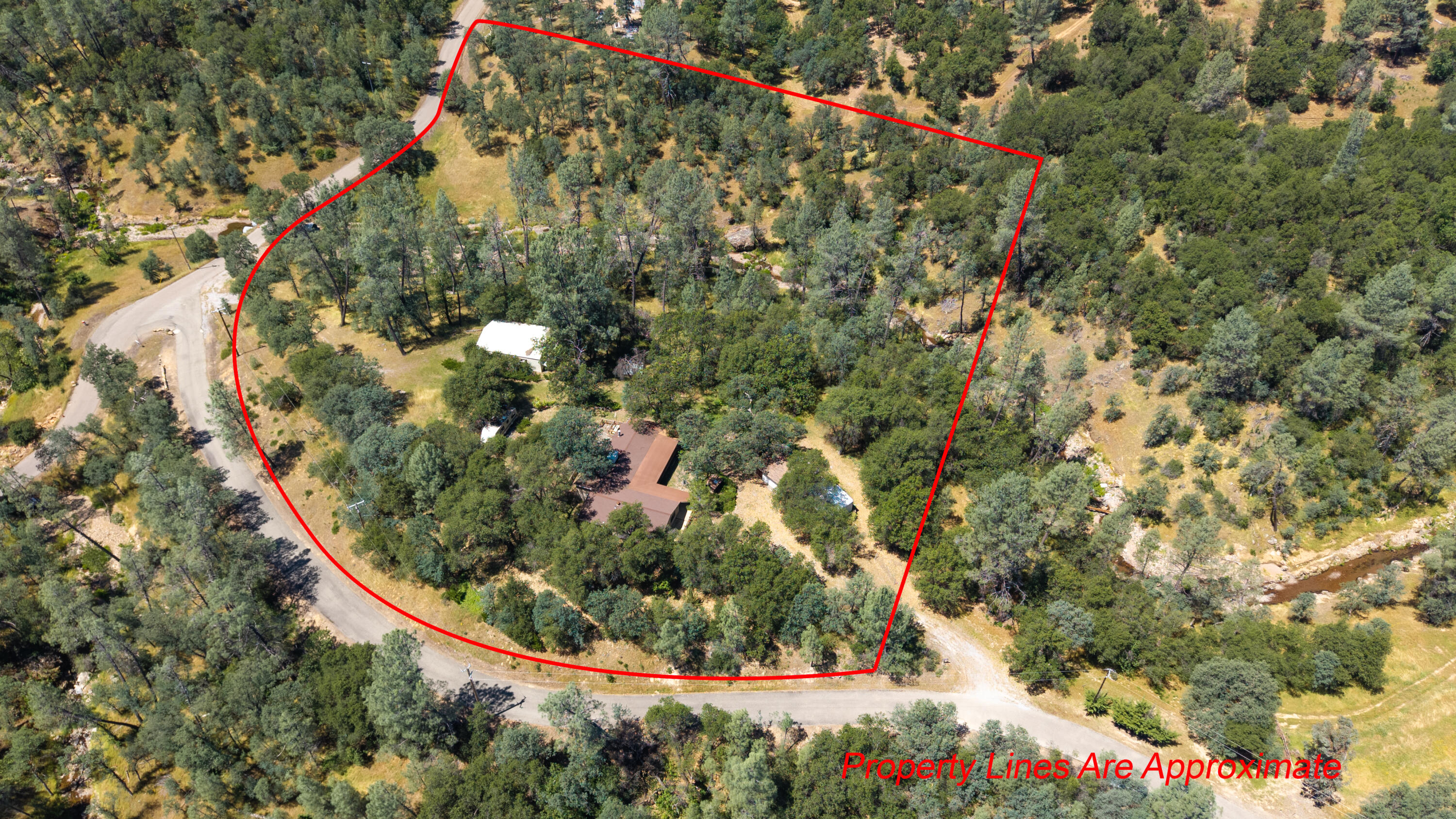 main property photo 13