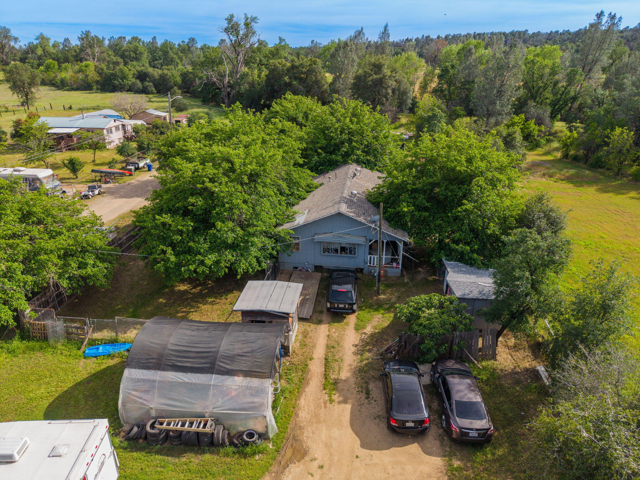 main property photo 25
