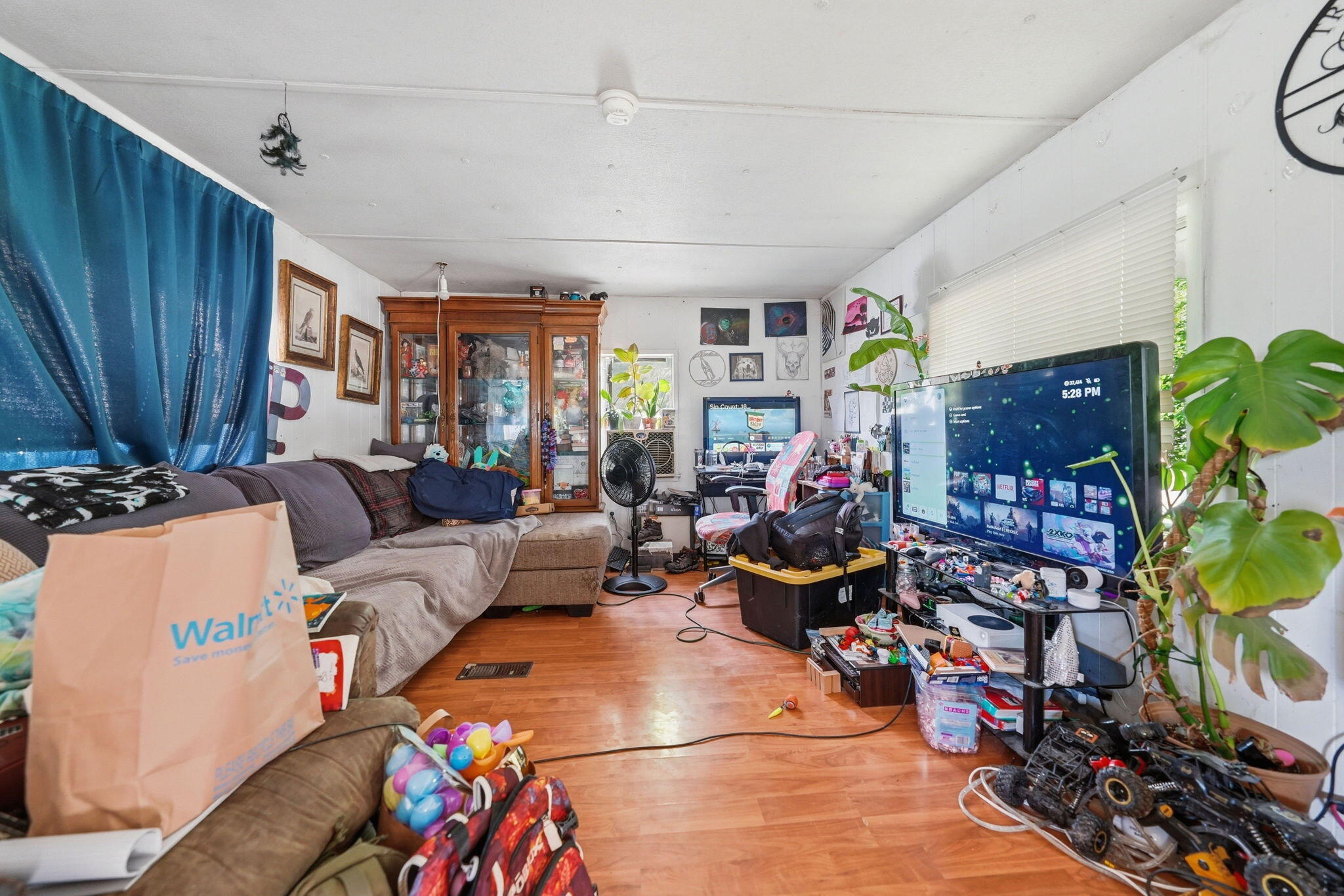 main property photo 38
