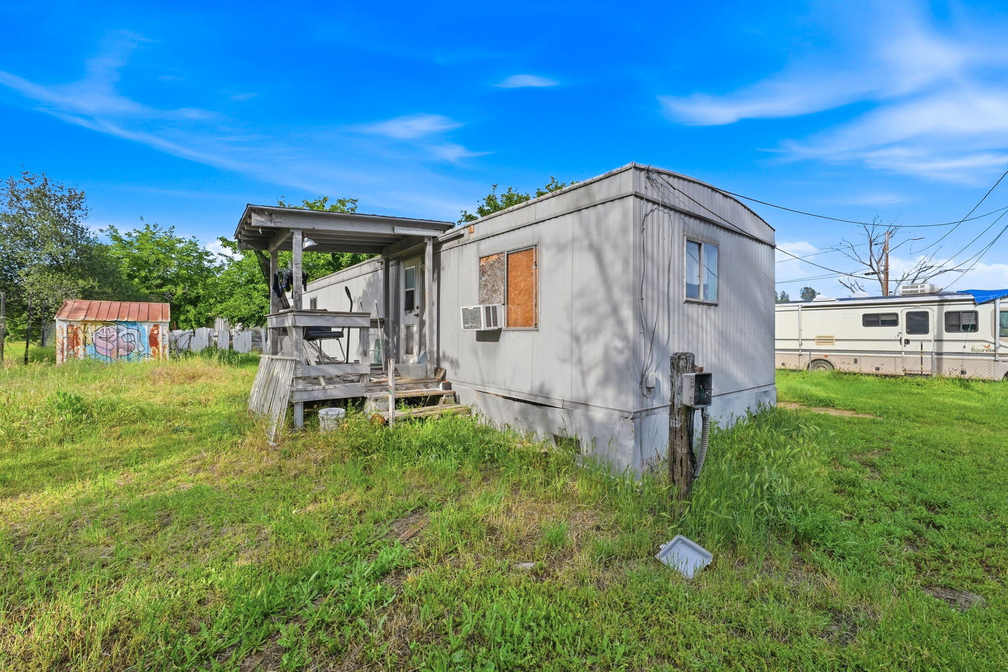 main property photo 44