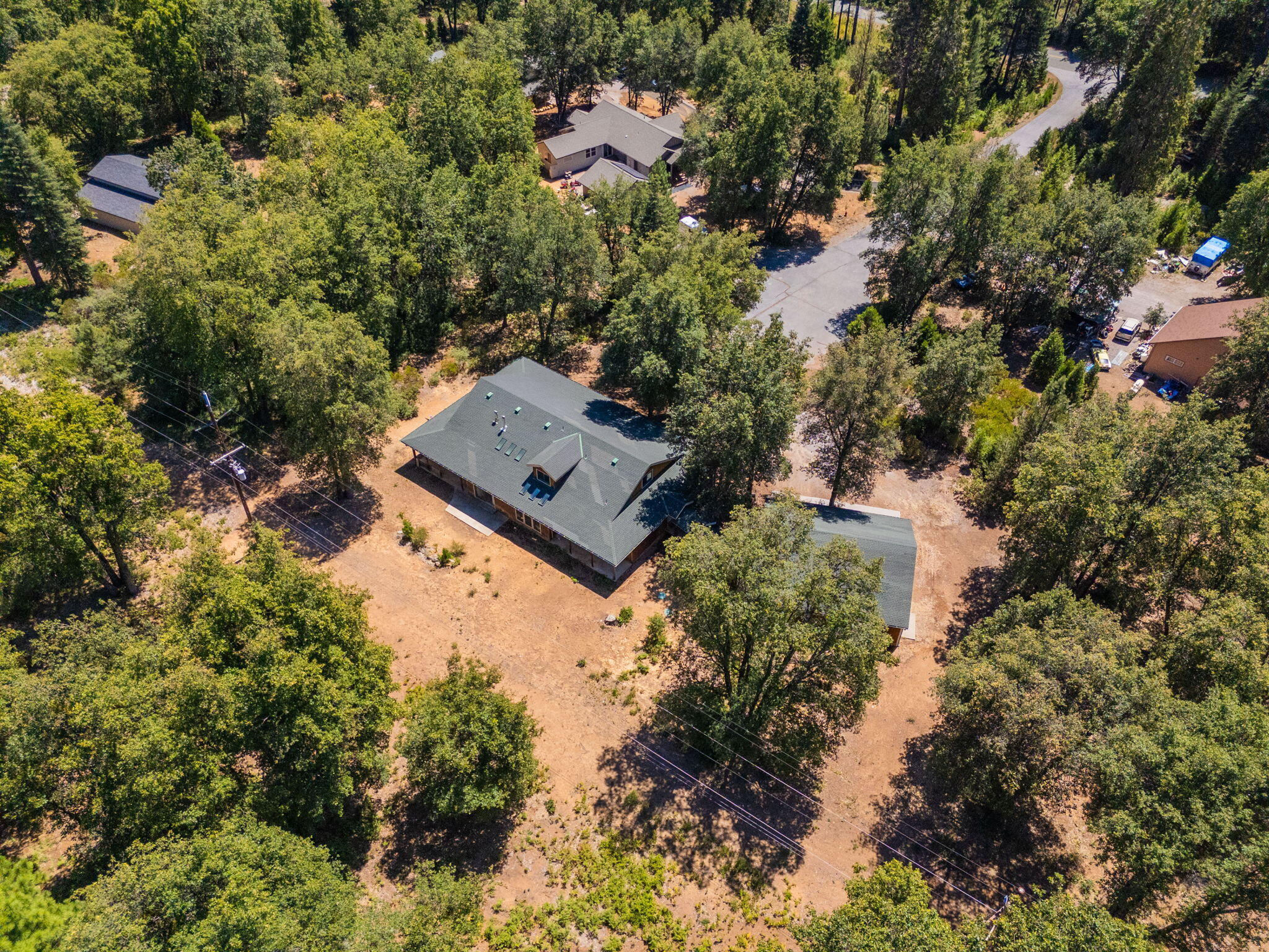 main property photo 38