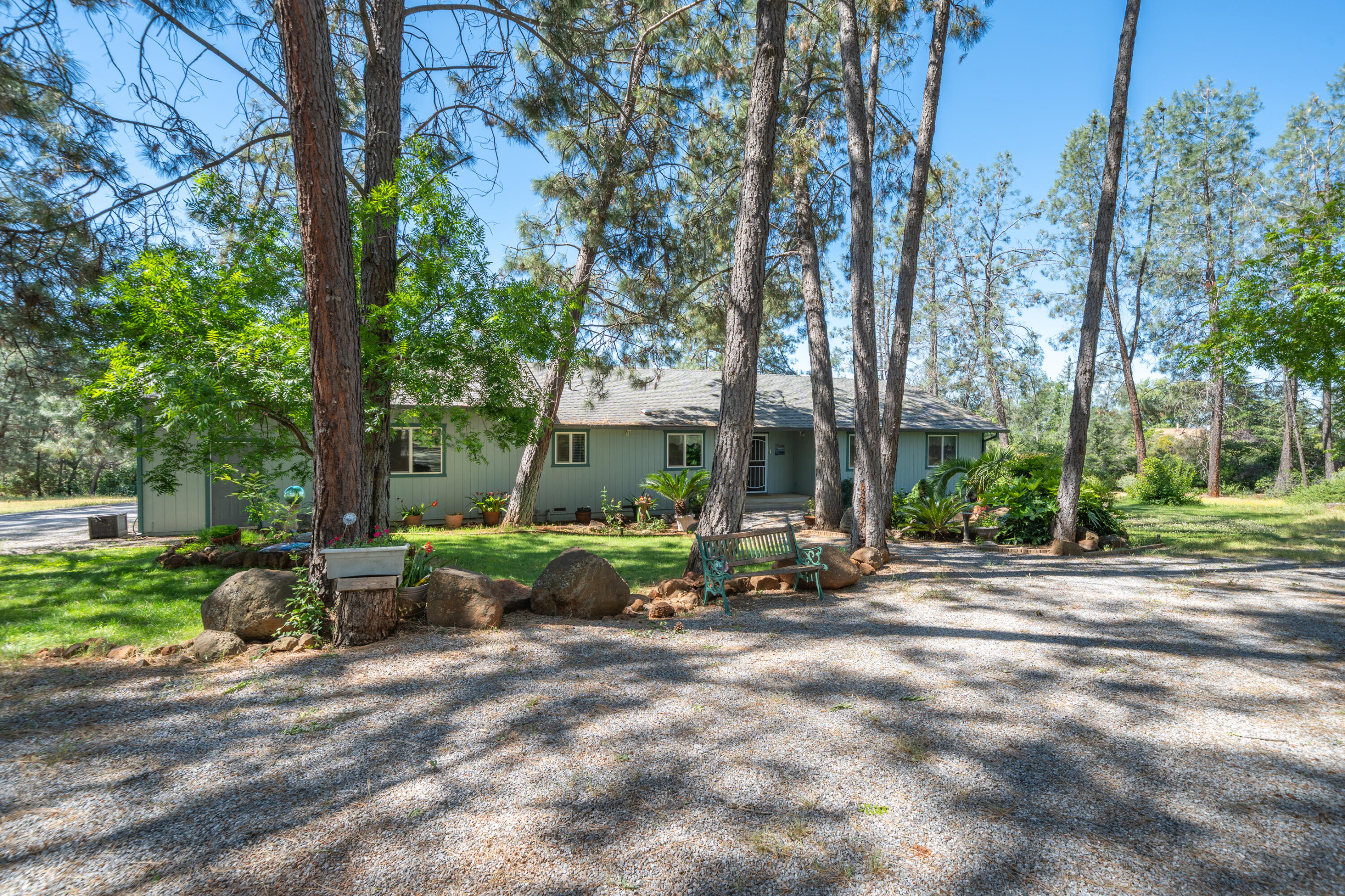 main property photo 39