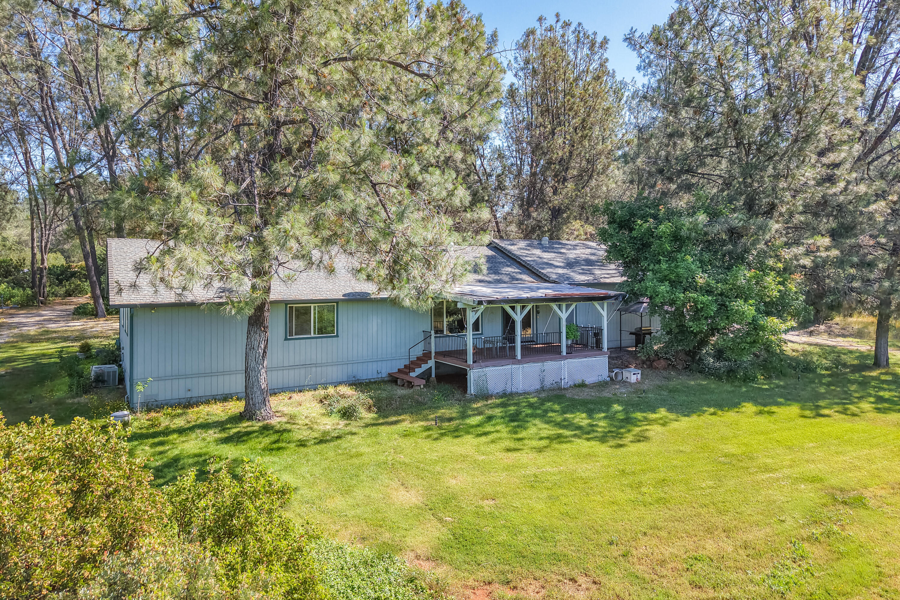 main property photo 47