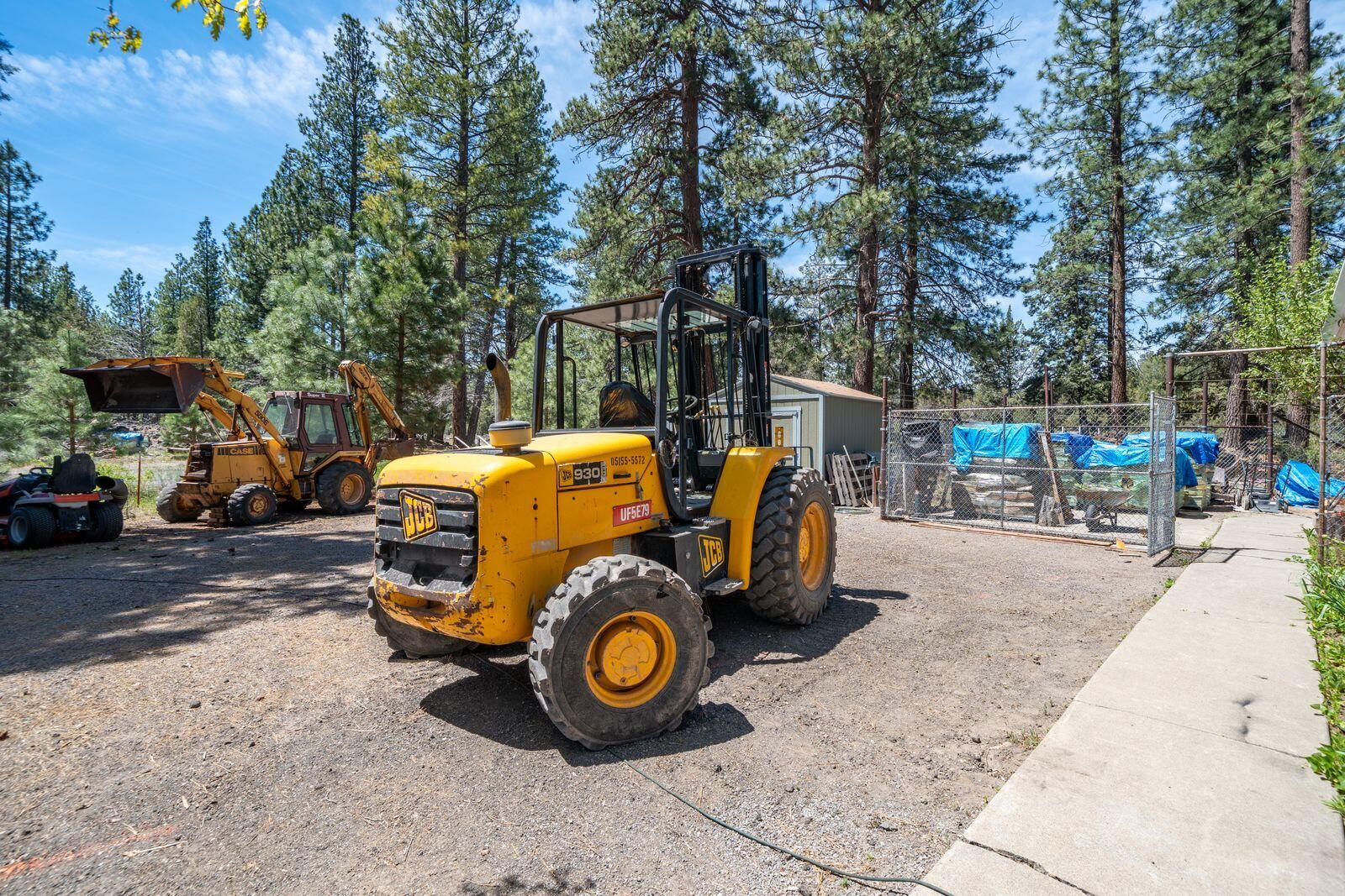 main property photo 111
