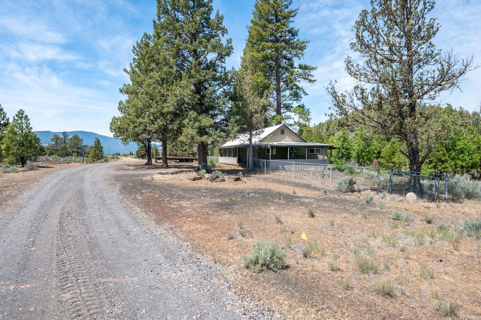 main property photo 41