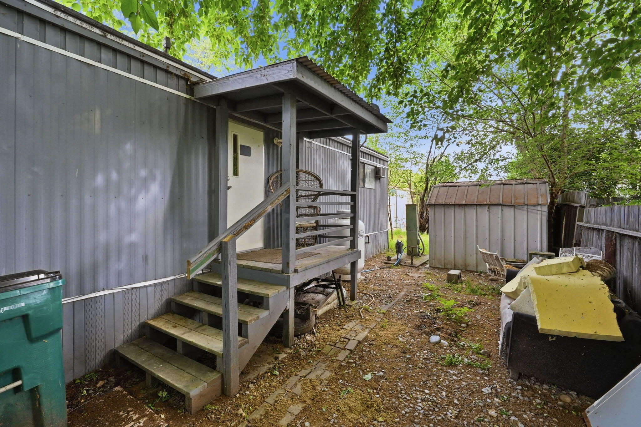 main property photo 21
