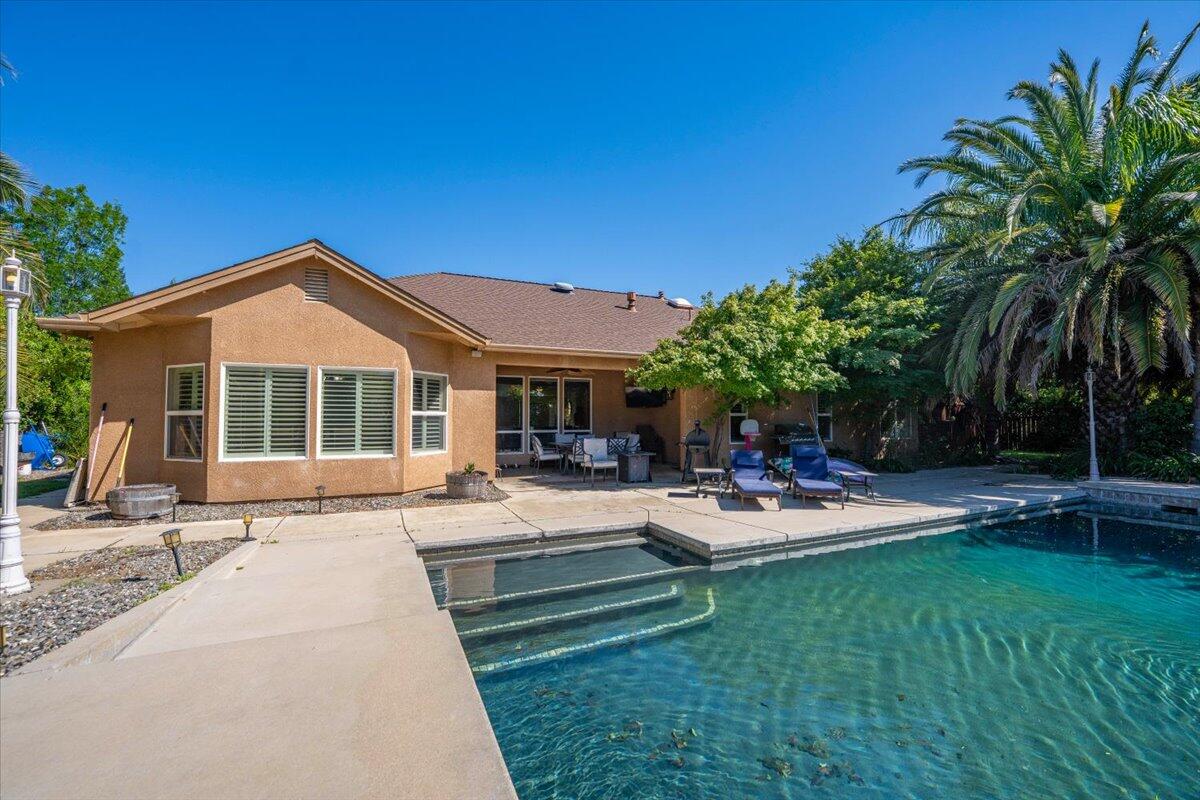 main property photo 48
