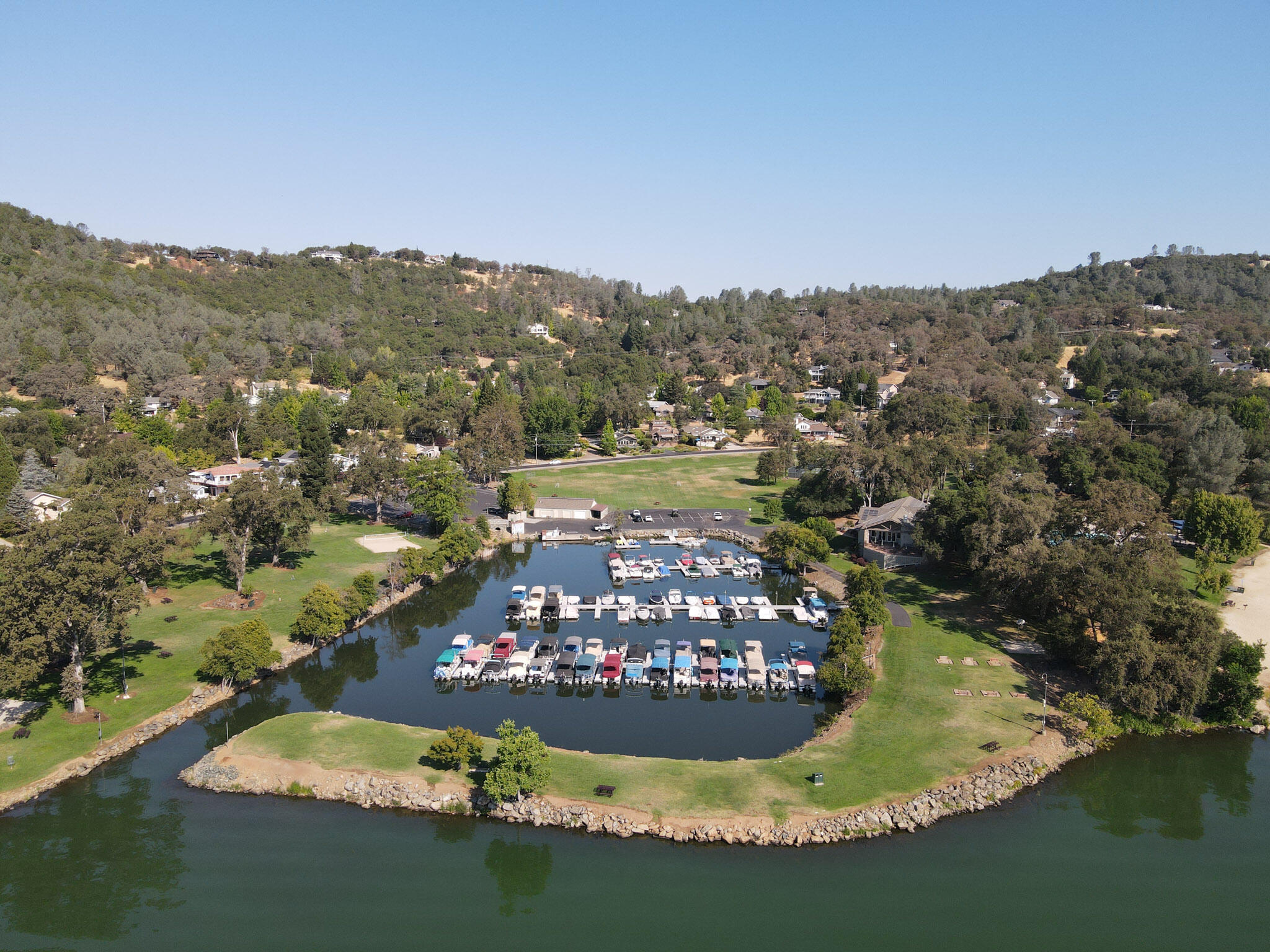 main property photo 35