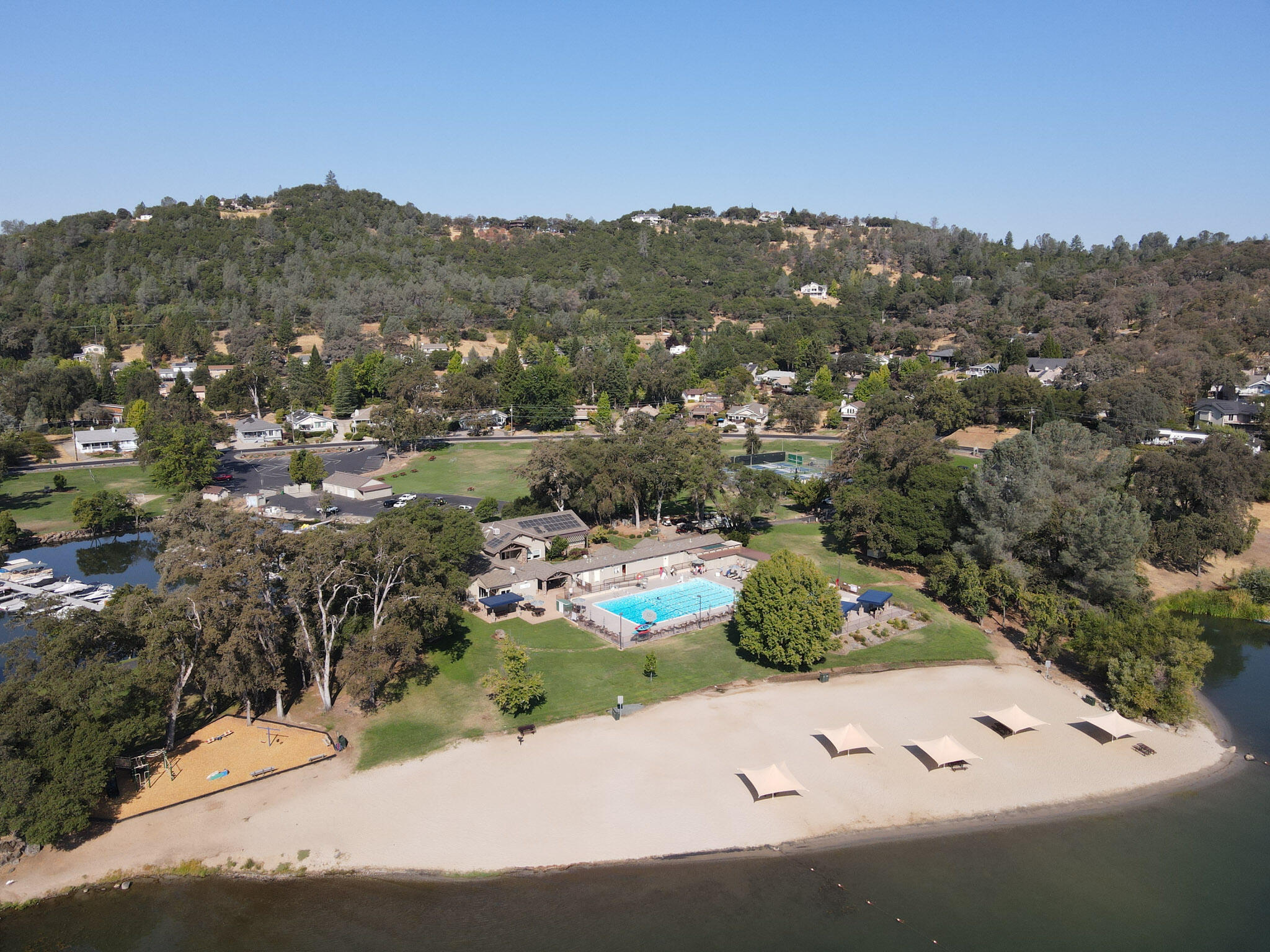 main property photo 38