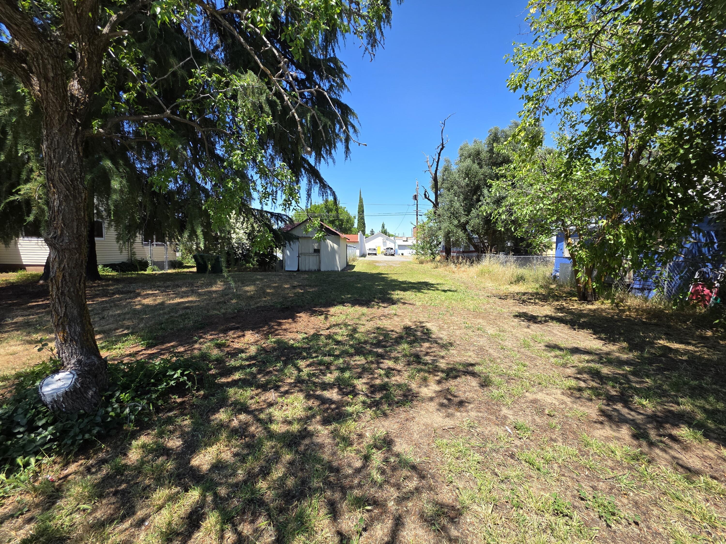 main property photo 36