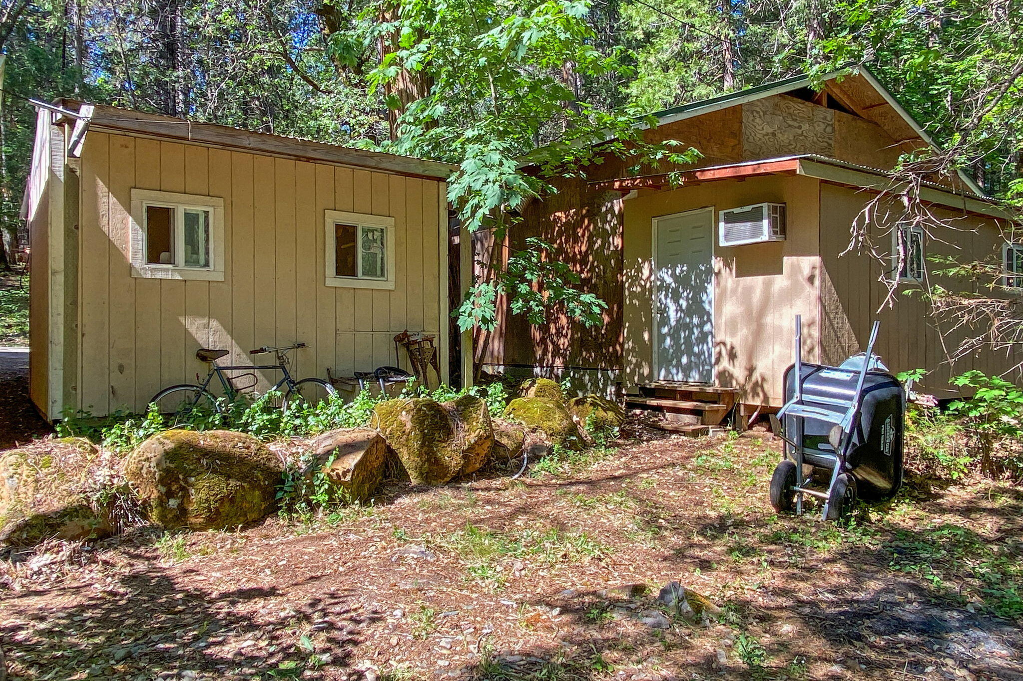 main property photo 48