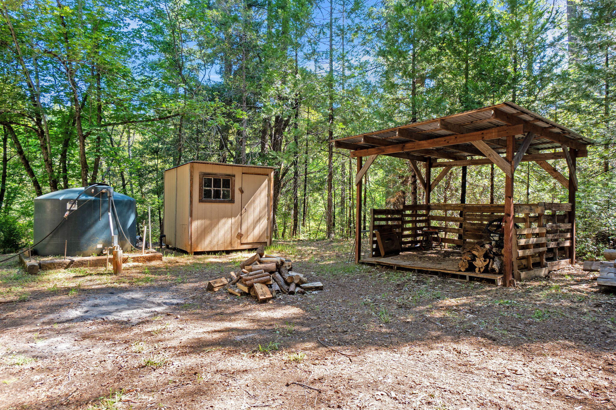 main property photo 50