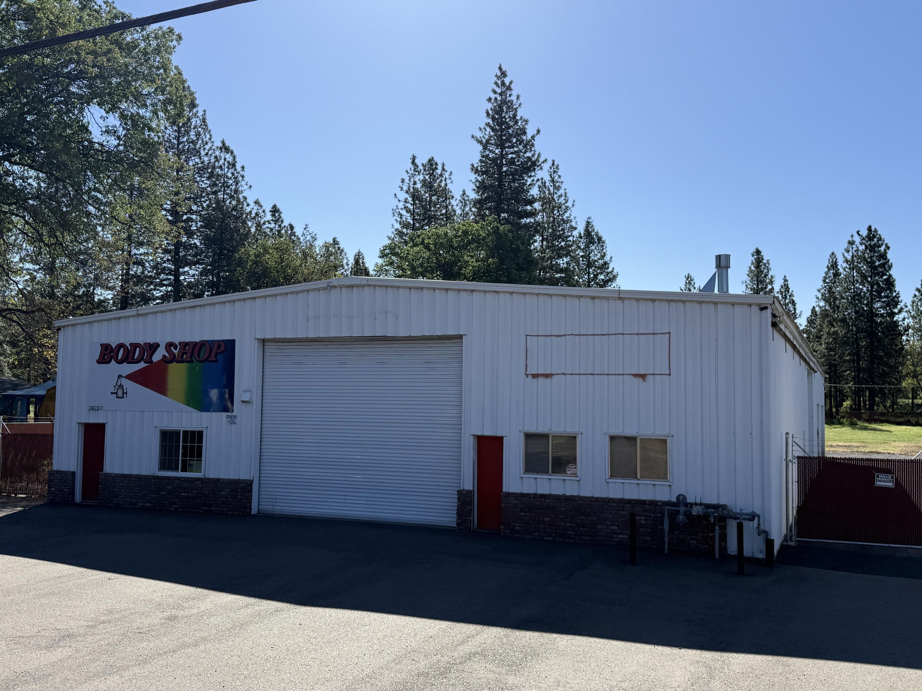 main property photo 17
