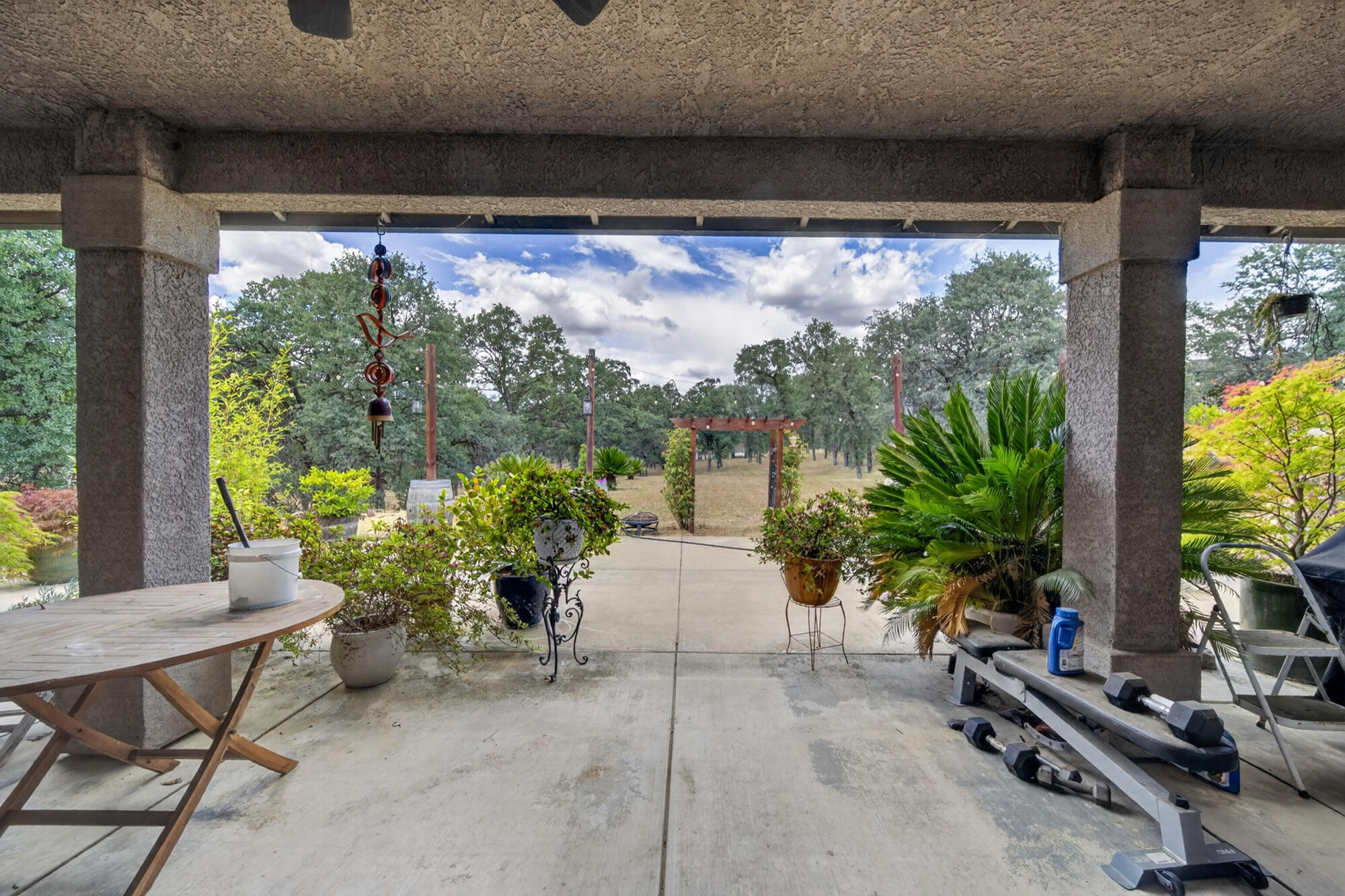 main property photo 31