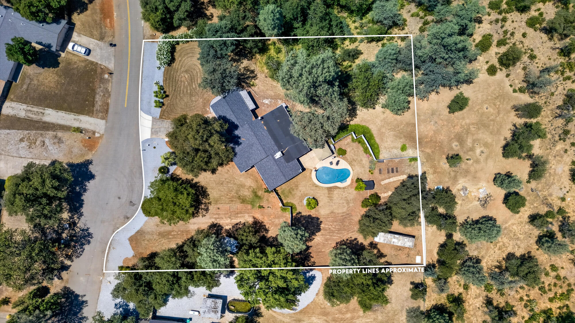 main property photo 48