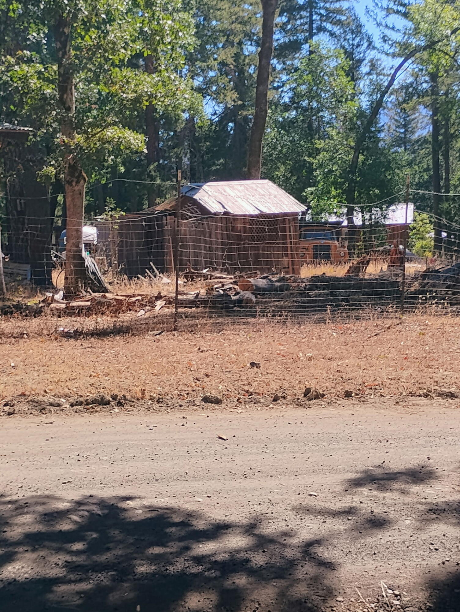 main property photo 34