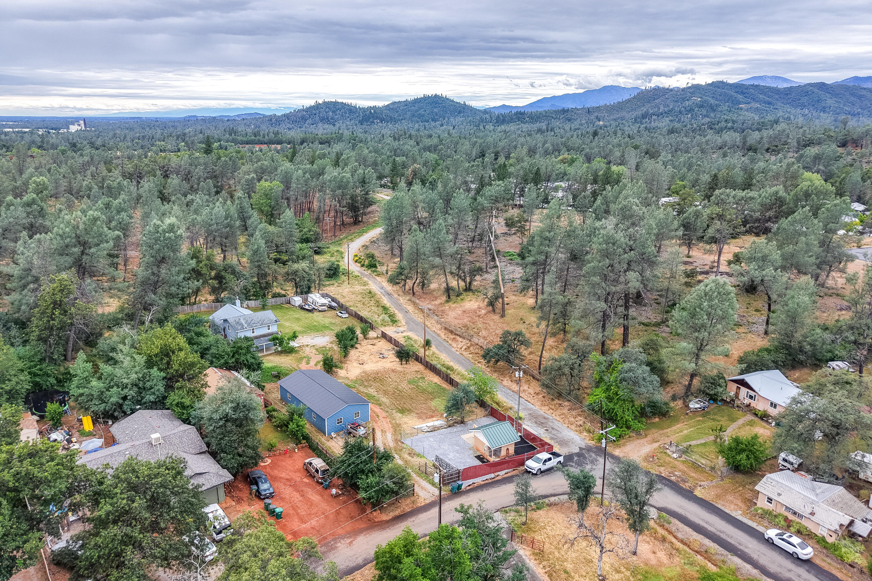 main property photo 12