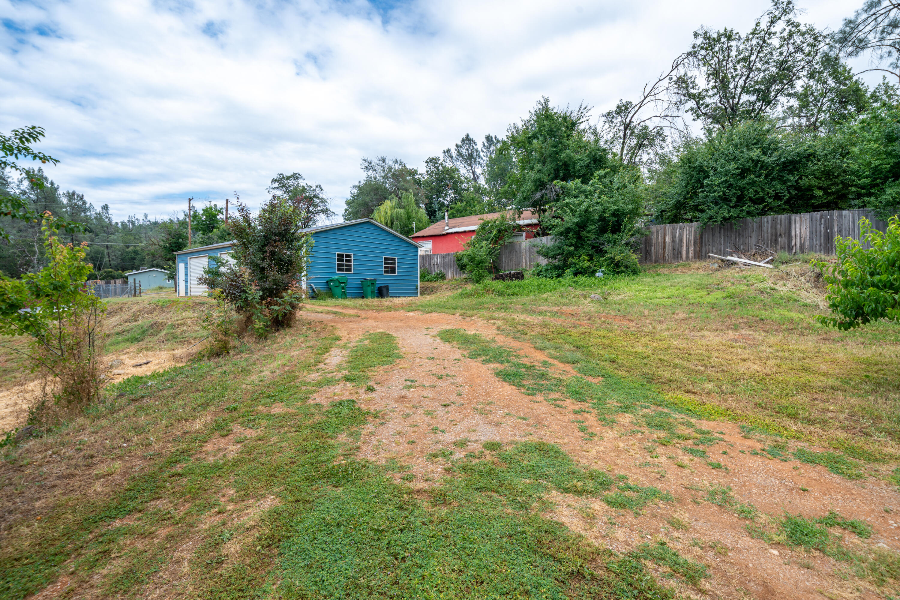main property photo 75