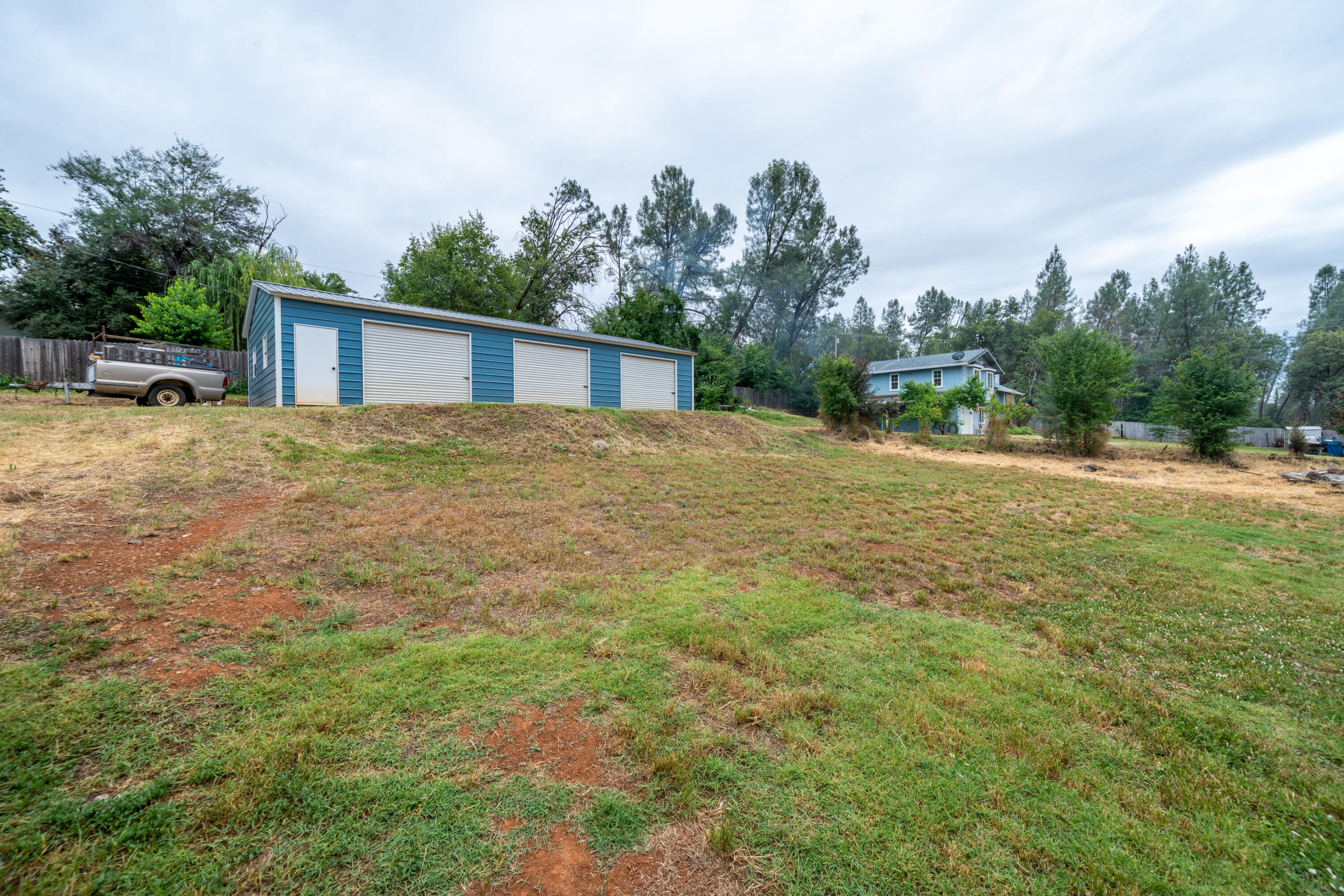 main property photo 81