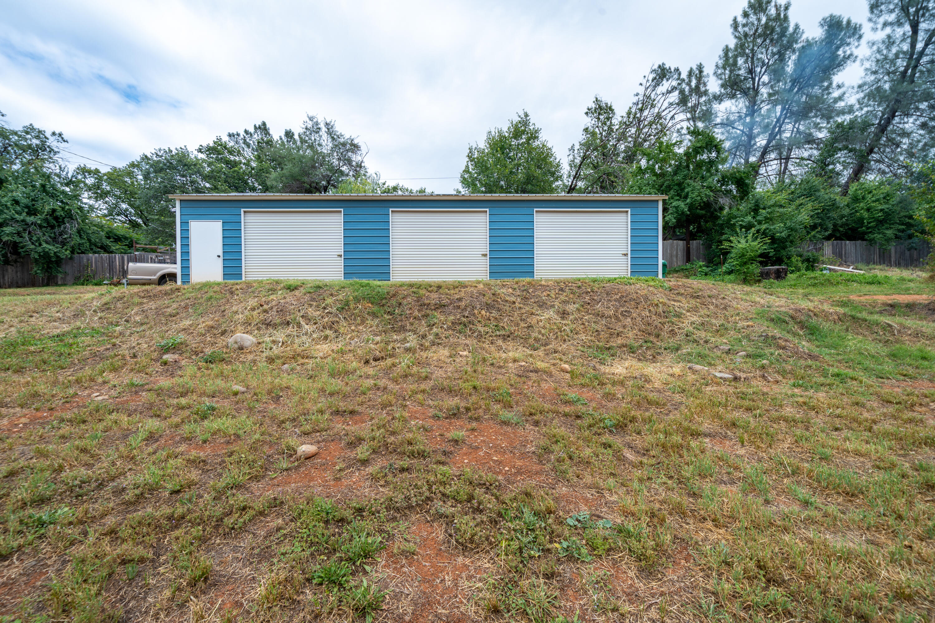 main property photo 82