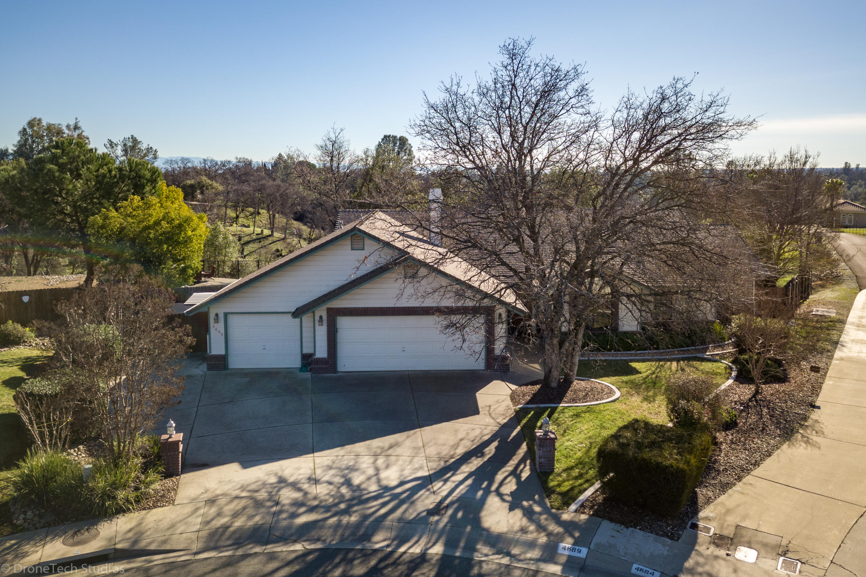 main property photo 57