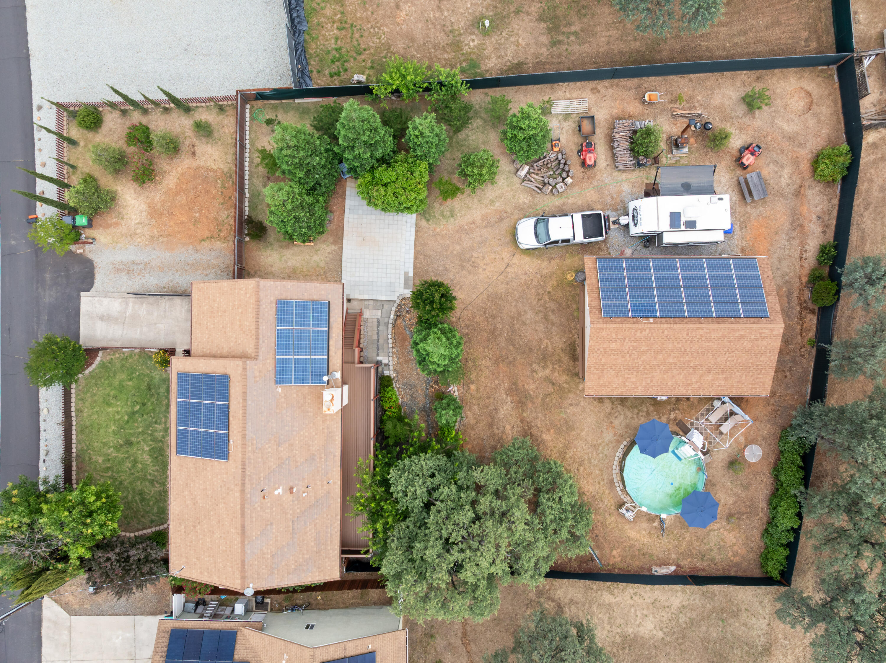 main property photo 47
